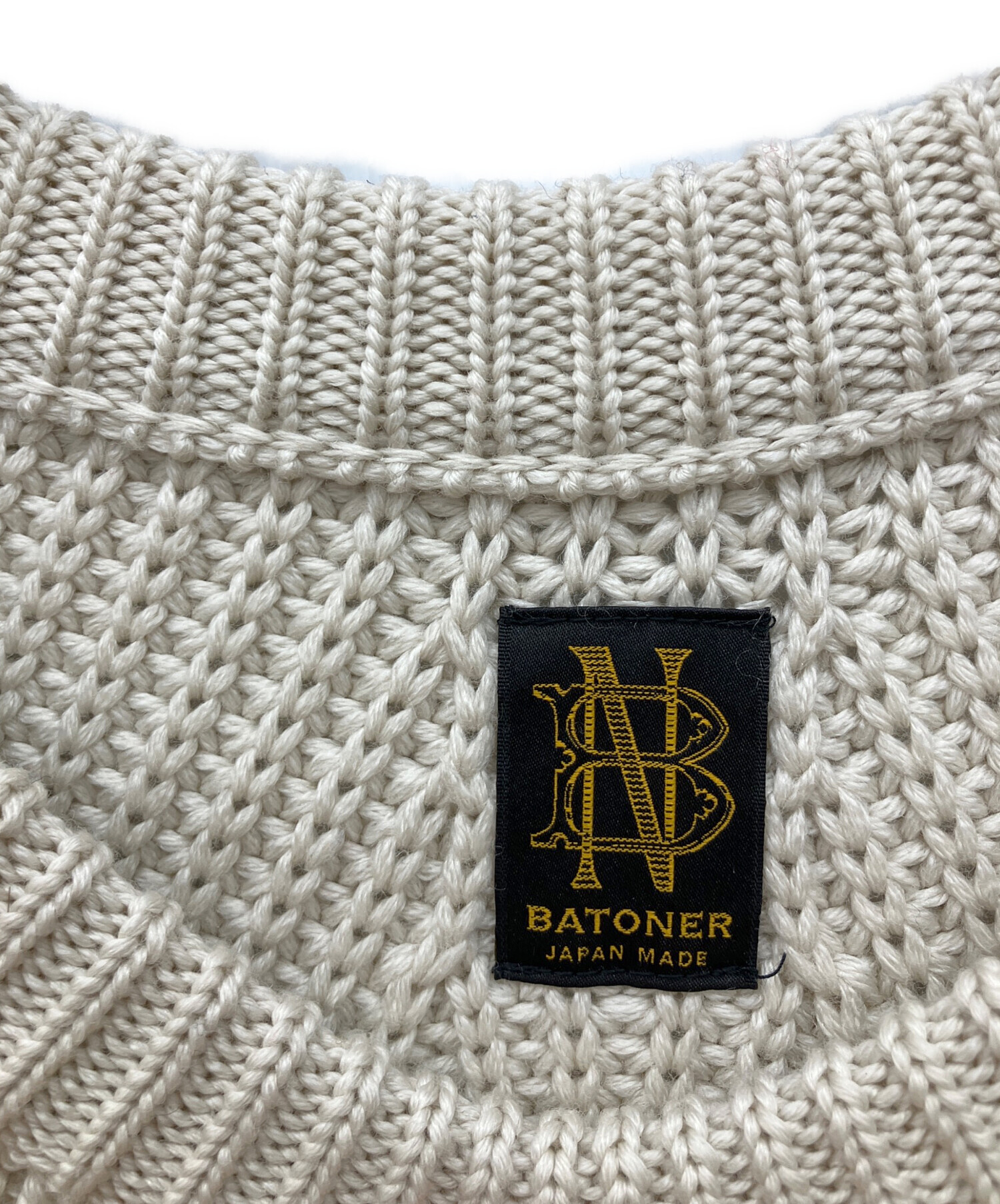 中古・古着通販】BATONER (バトナ―) シグネチャークルーネックニット 