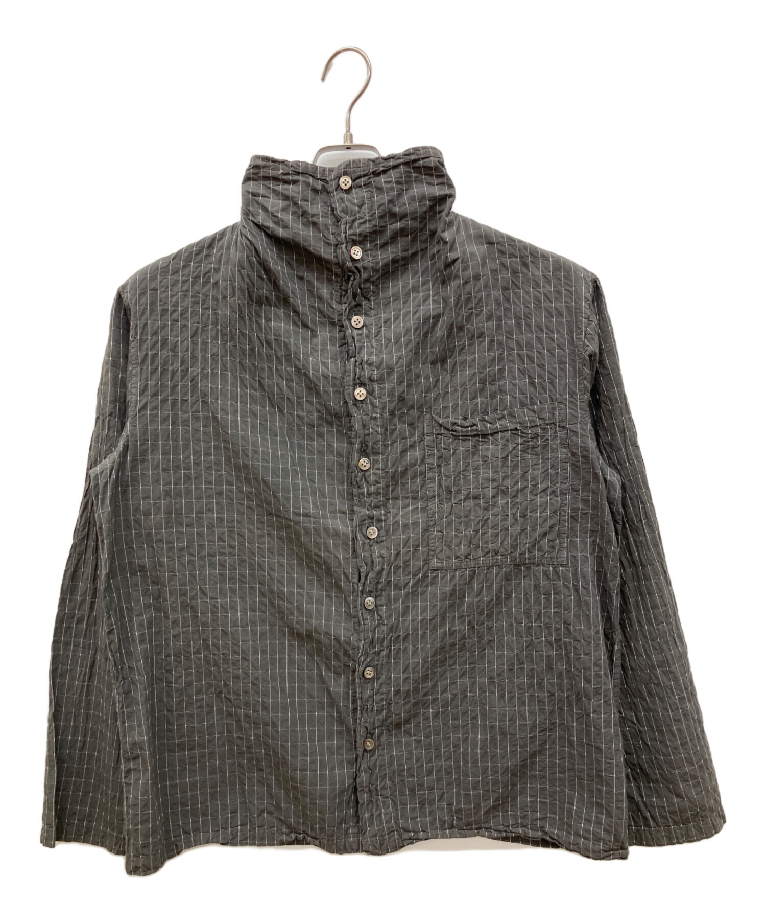 plantation プランテーション ブラウス M グレーx黒(総柄) 【古着】【中古】 plantation プランテーション ブラウス M グレーx黒(総柄) 【古着