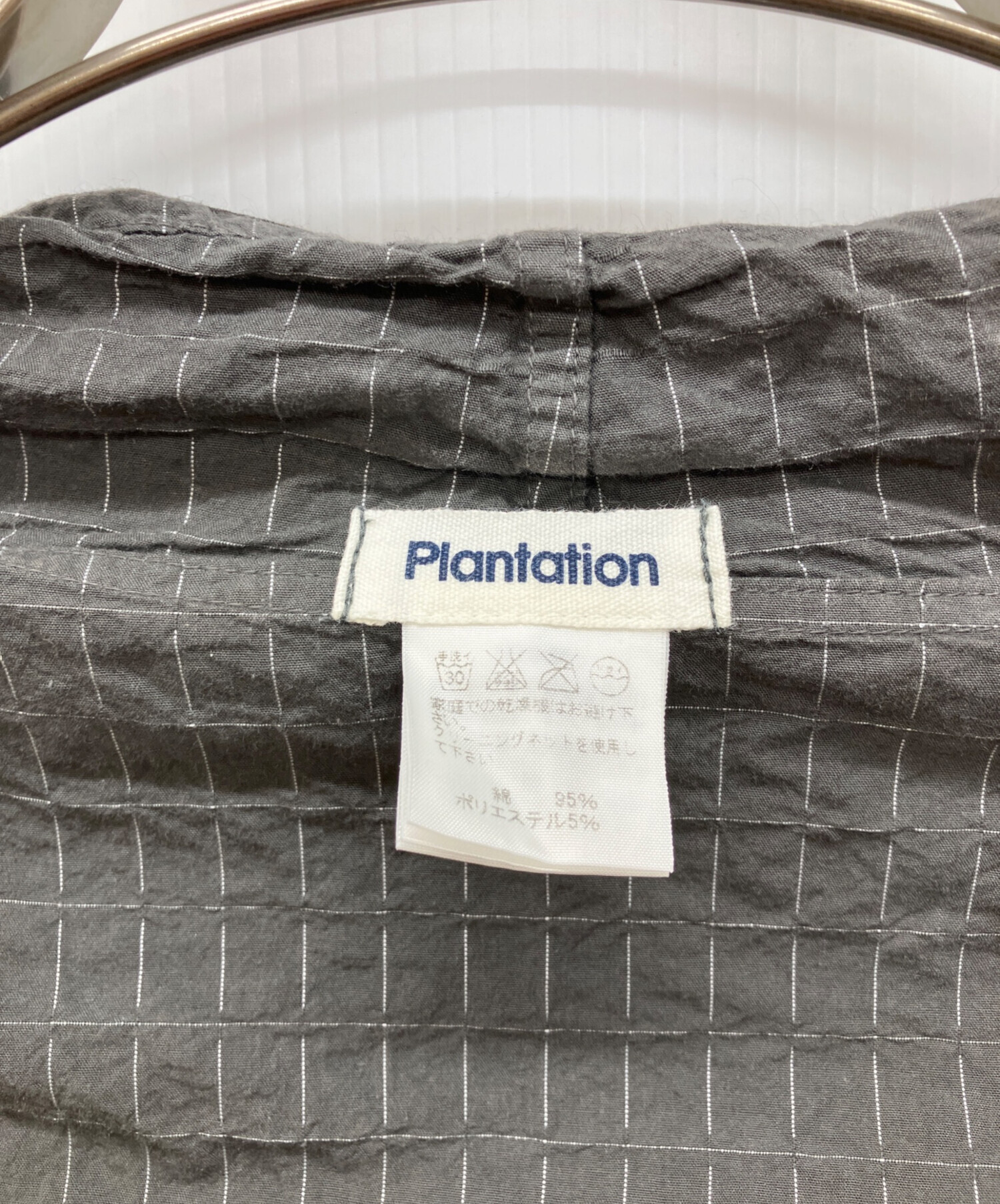 plantation プランテーション ブラウス M グレーx黒(総柄) 【古着】【中古】 plantation プランテーション ブラウス M グレーx黒(総柄) 【古着