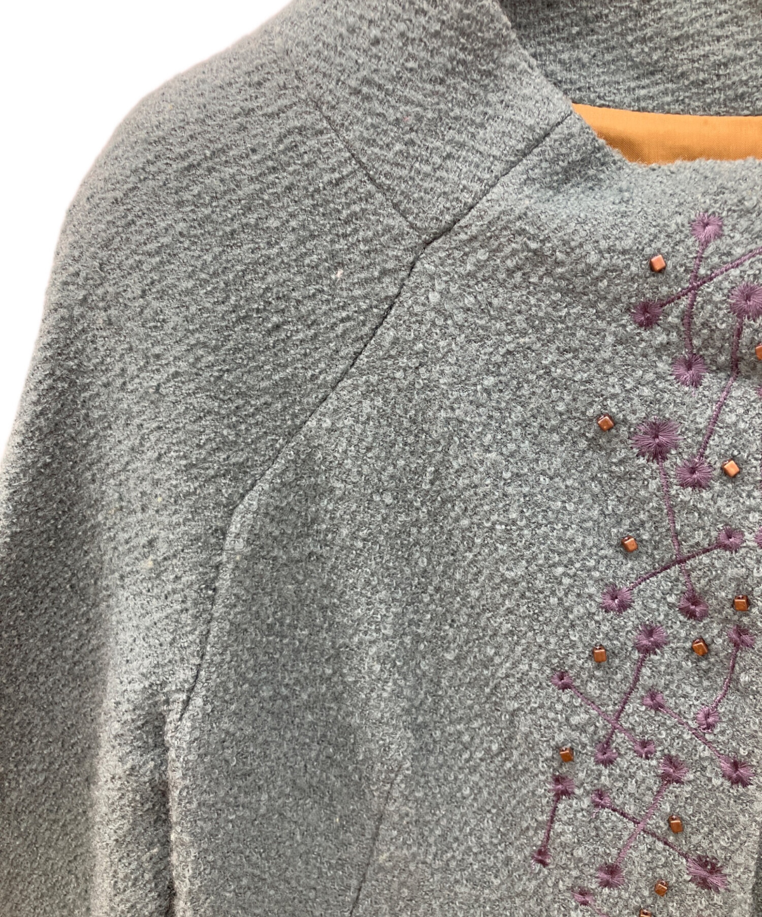 未使用タグ付　Sybilla シビラ　長袖　刺繍 中古・古着通販】Sybilla (シビラ) 刺繍ノーカラーコート グリーン