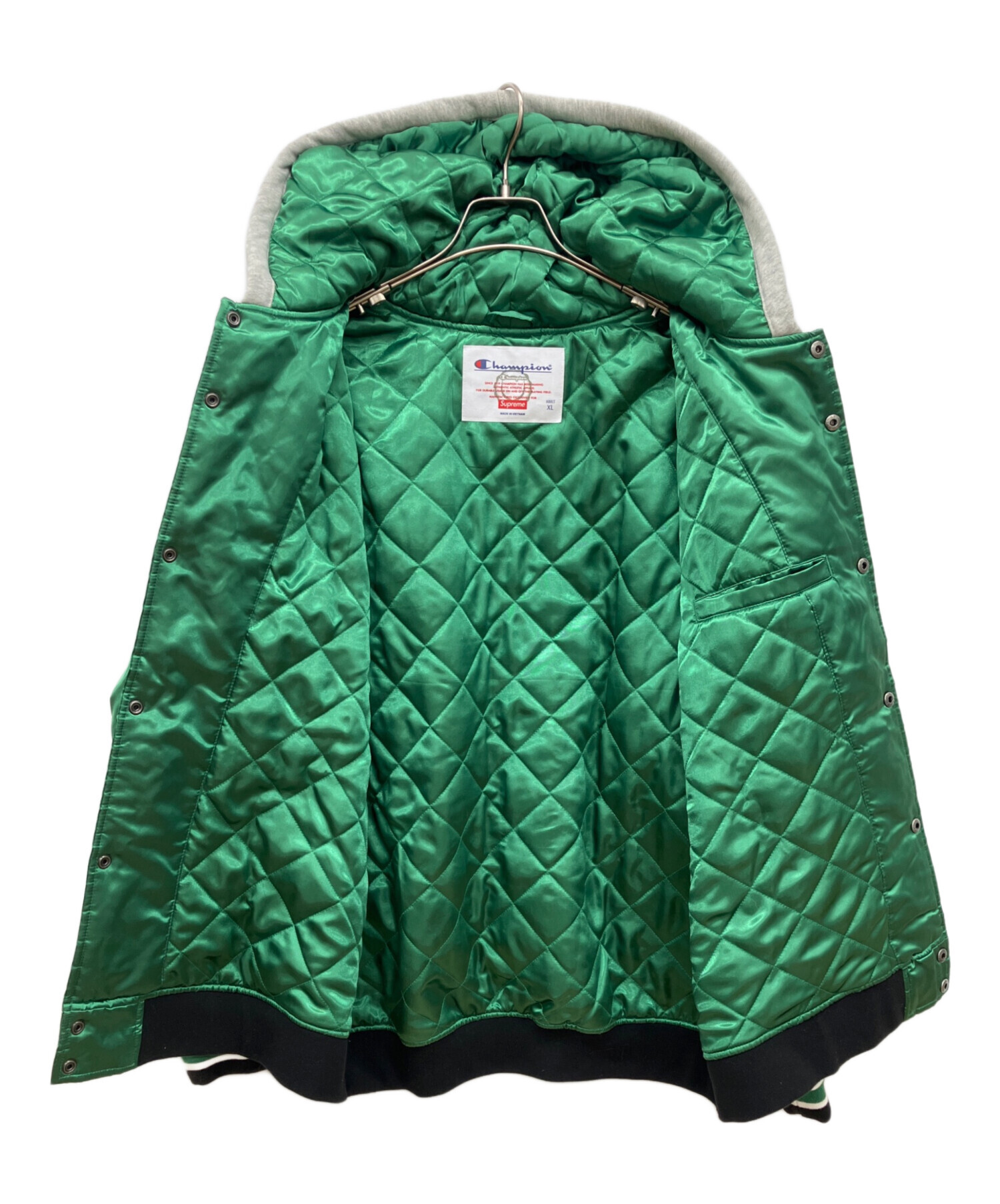 ジャケット・アウター SUPREME Champion Hooded Varsity Jacket Supreme（シュプリーム） SUPREME Champion Hooded Satin Varsity