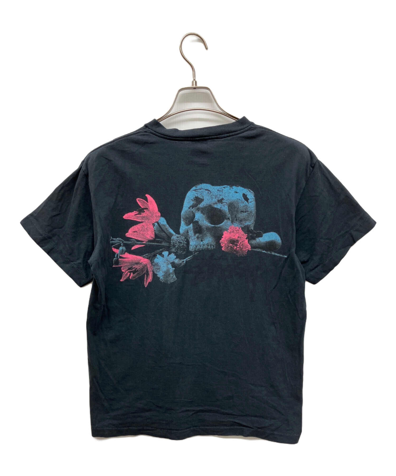 y*f様 old Stussy スカル刺繍 Tシャツ L ネイビー 中古・古着通販】stussy (ステューシー) 00's 紺タグ スカルフラワー