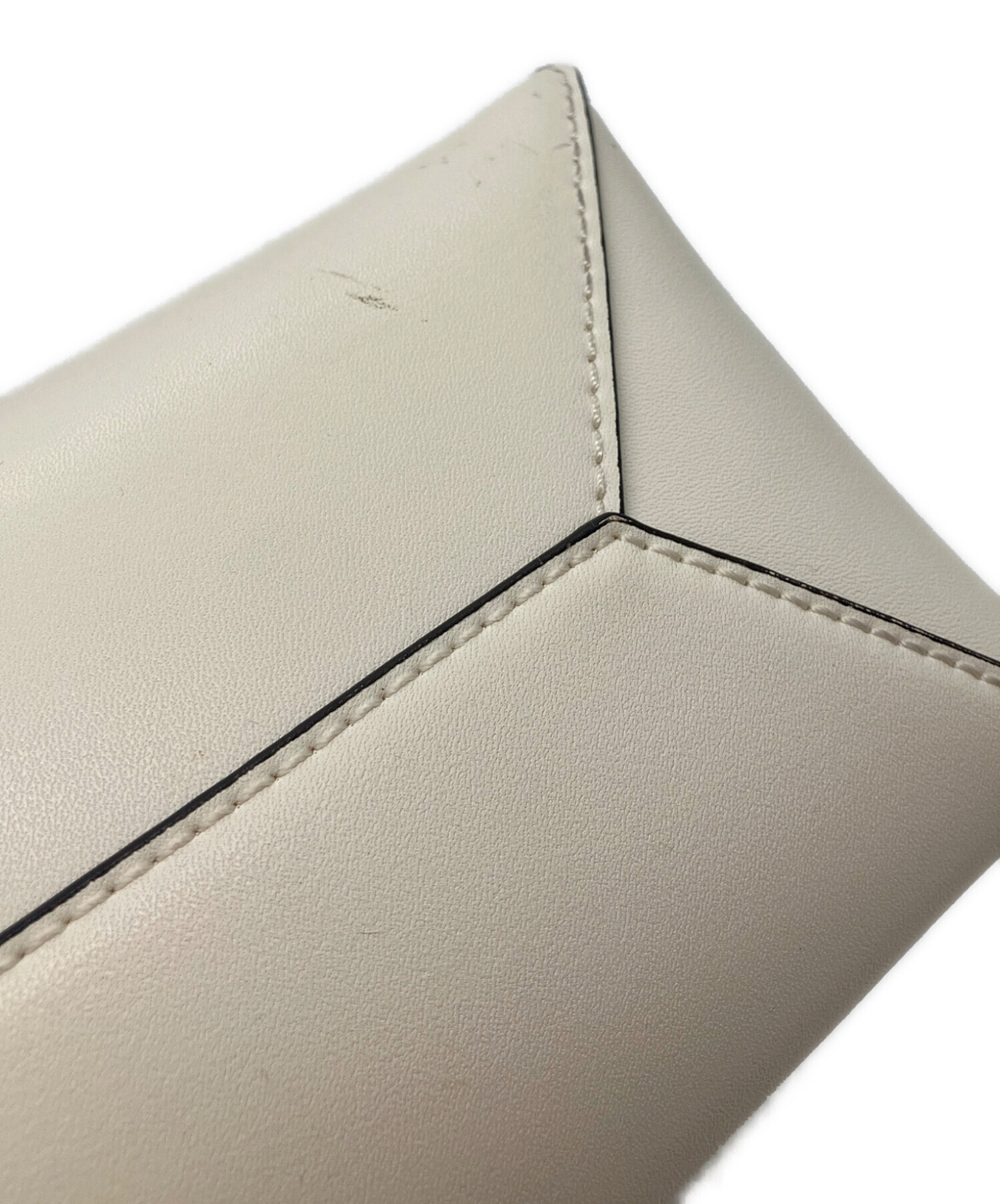 中古・古着通販】CHARLES & KEITH (チャールズアンドキース) Nasrin 