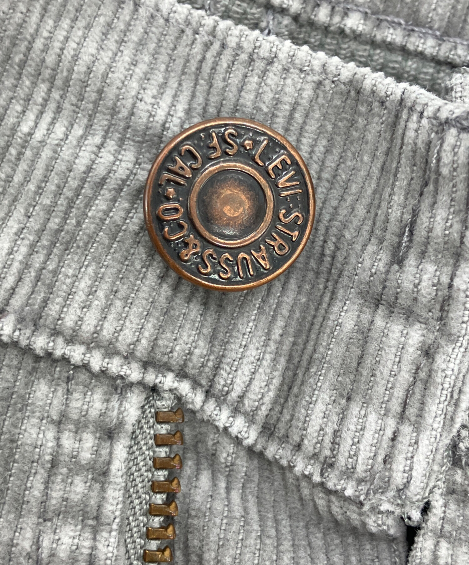 中古・古着通販】LEVI'S (リーバイス) コーデュロイパンツ グレー