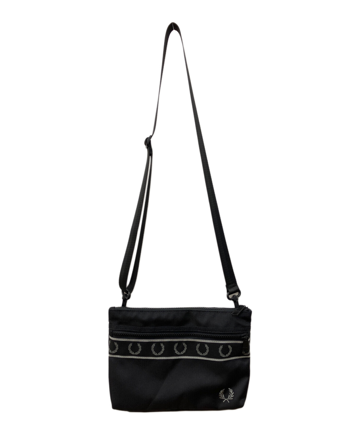 まこち　FRED PERRY(フレッドペリー)ボディバッグ　サコッシュ 中古・古着通販】FRED PERRY (フレッドペリー) サコッシュ ブラック