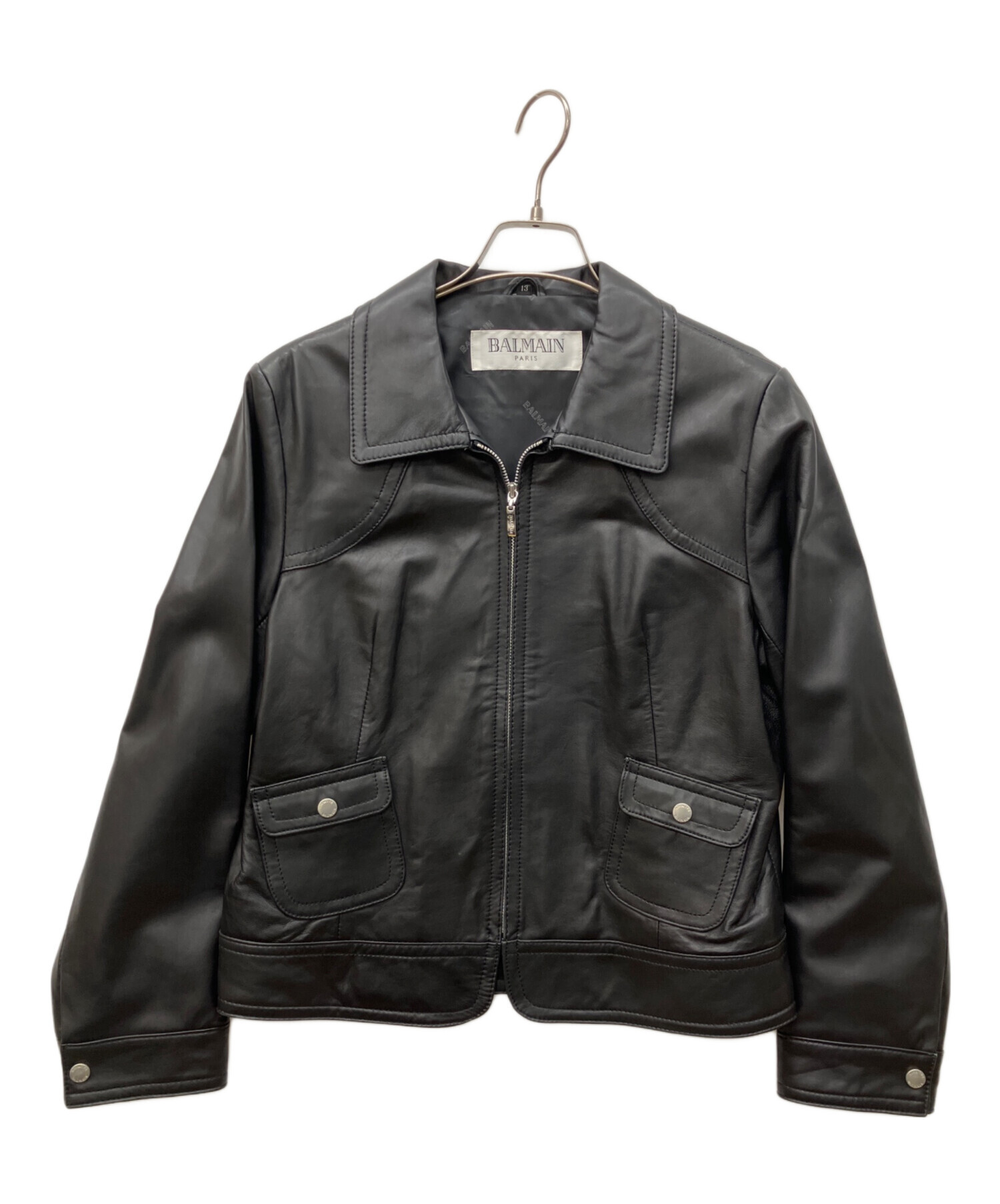 BALMAIN(バルマン) スタイル 黒 ジャケット 出品 BALMAIN バルマン 黒