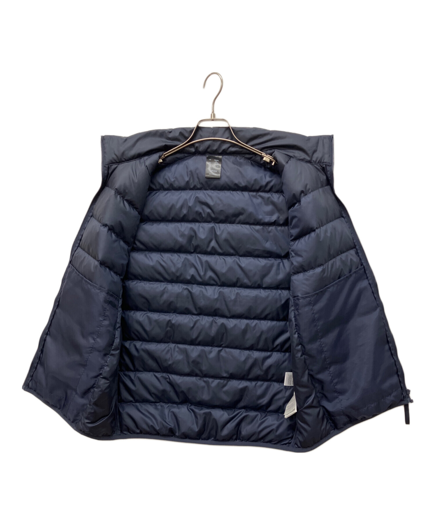 中古・古着通販】adidas (アディダス) エッセンシャルズ ダウンベスト