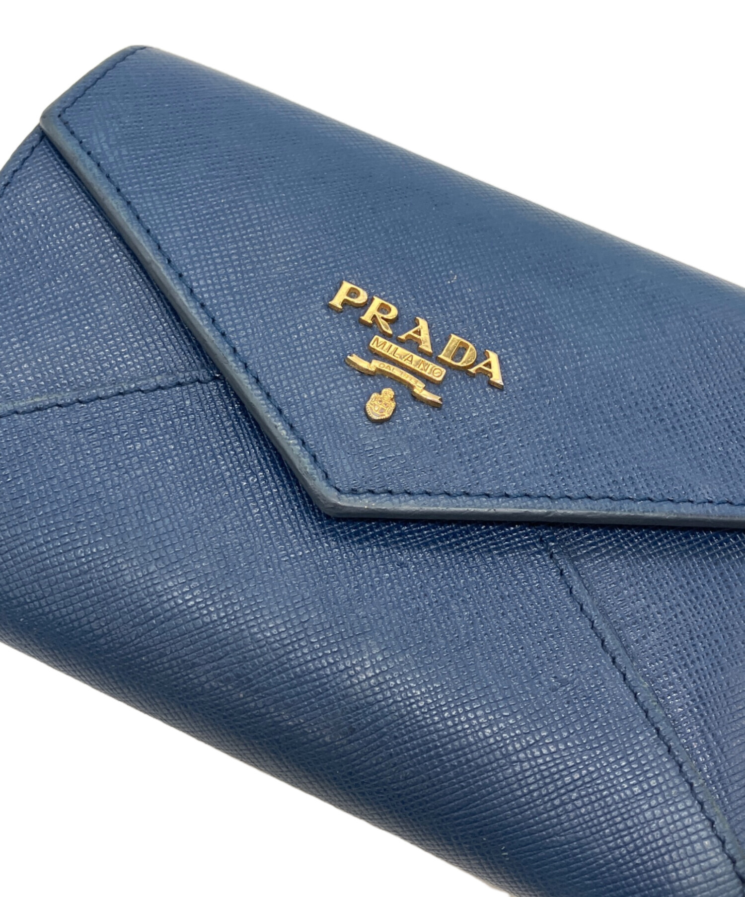 最終値下げ！PRADA 三つ折り財布 ネイビー 中古・古着通販】PRADA (プラダ) 3つ折り財布 ネイビー｜ブランド