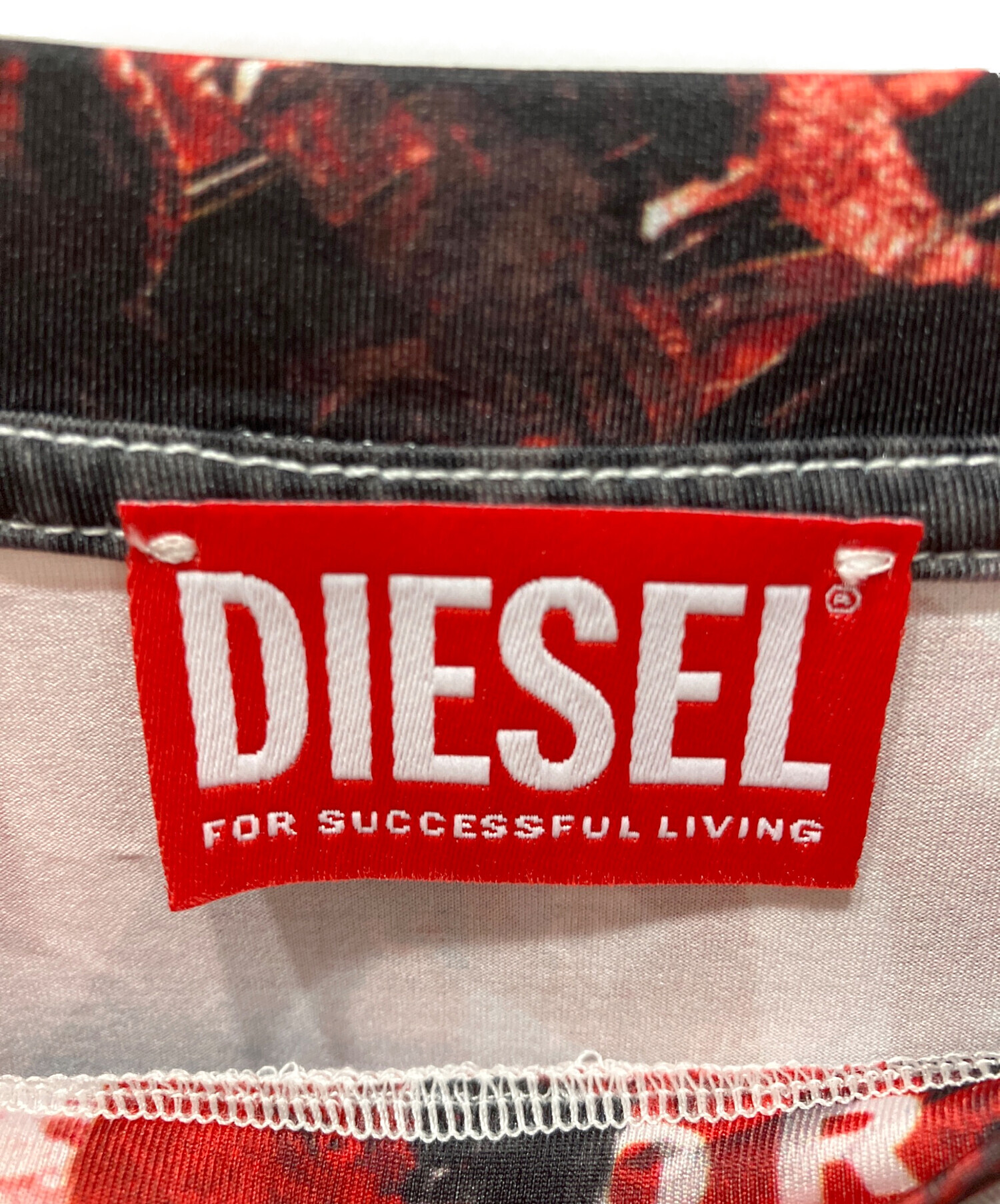 中古・古着通販】DIESEL (ディーゼル) グラフィックカットソー レッド