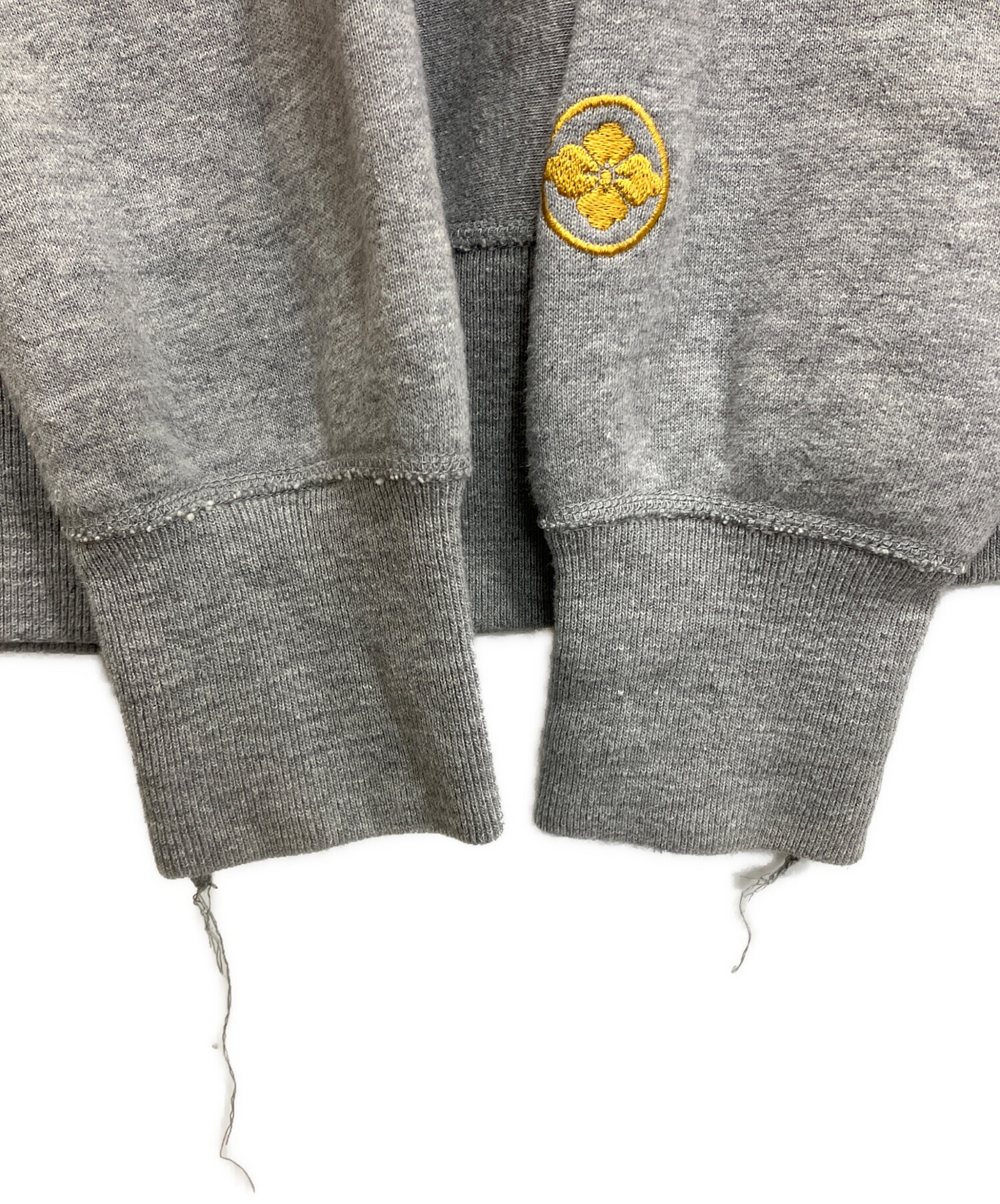 中古・古着通販】EVISU (エヴィス) カモメプリントVガゼットスウェット