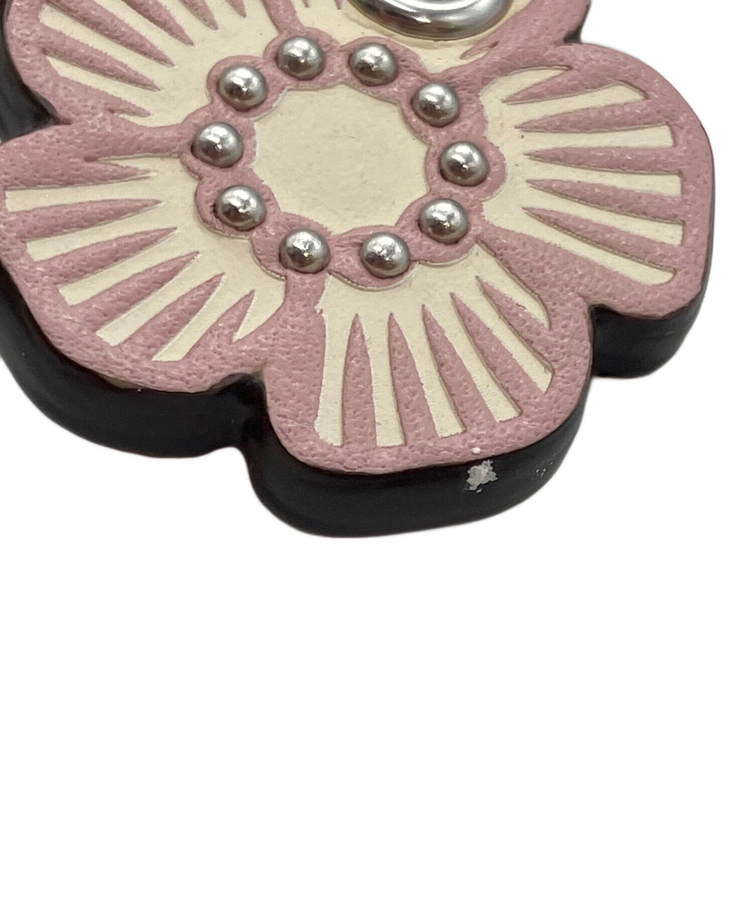 中古・古着通販】COACH (コーチ) ティーローズモチーフ バッグチャーム