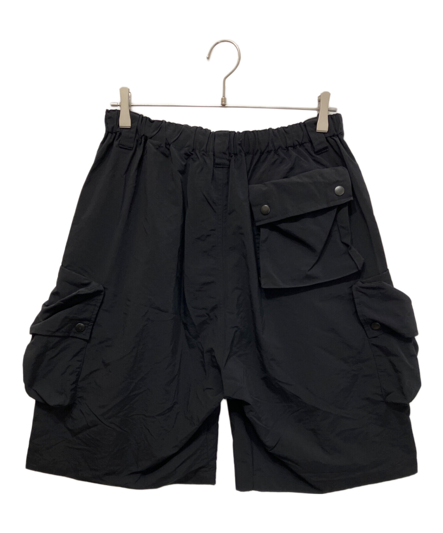 中古・古着通販】YOKE (ヨーク) Multi pockets utility shorts