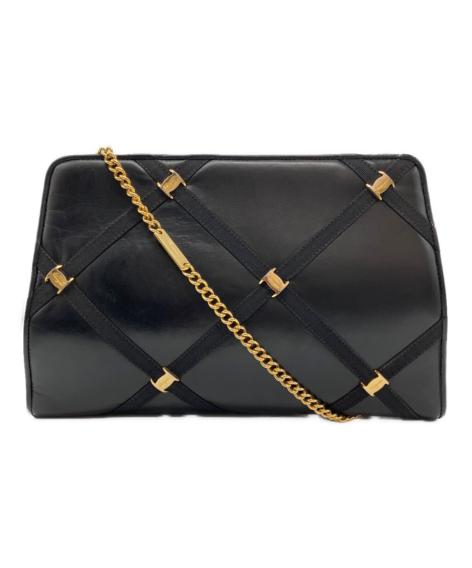 【中古】SALVATORE FERRAGAMO チェーンショルダーバッグ ブラック AQ-21 8761[79][240017659503] 中古・古着通販】Salvatore Ferragamo (サルヴァトーレ フェラガモ