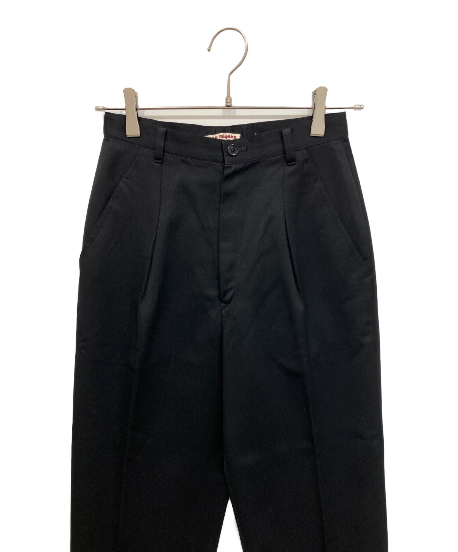 中古・古着通販】ISSEY MIYAKE (イッセイミヤケ) スラックス ブラック