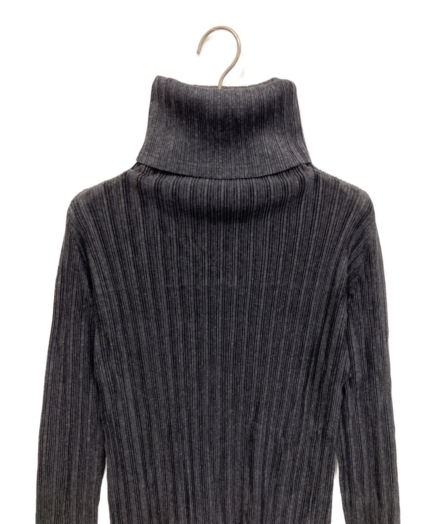 PLEATS PLEASE ブラック ストライプ タートルネック長袖カットソー 中古・古着通販】PLEATS PLEASE (プリーツプリーズ) ハイネック長袖