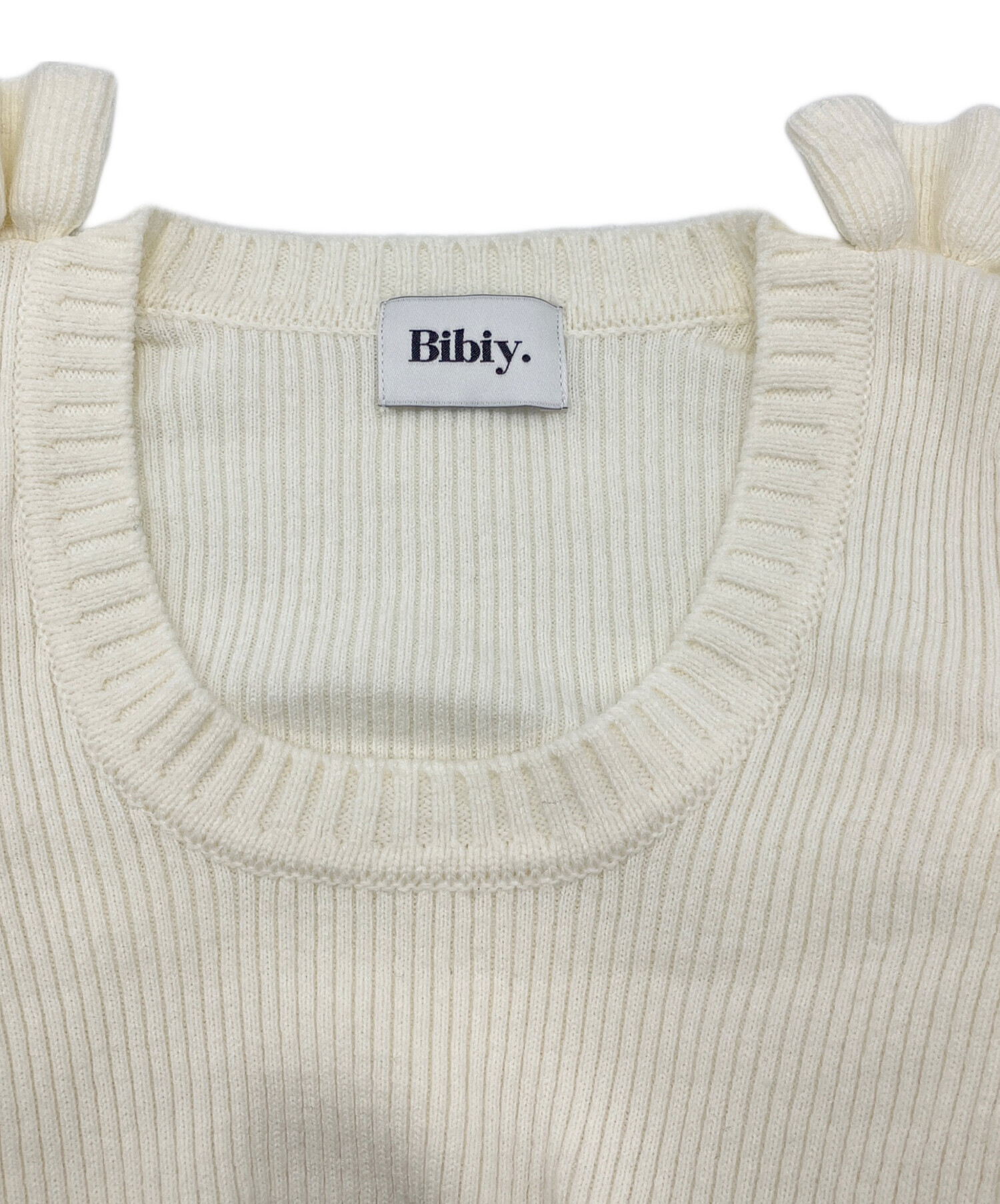 中古・古着通販】Bibiy. (ビビィ) FLORENTINA FRILL KNIT ホワイト