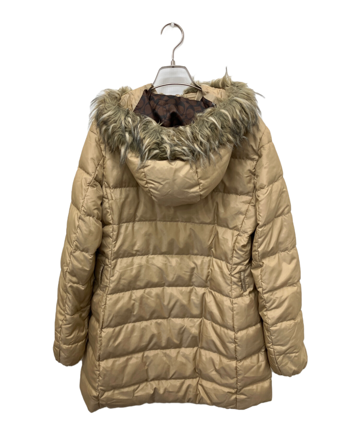 COACH ベージュ ダウンジャケット 中古・古着通販】COACH (コーチ) ダウンコート ベージュ サイズ:S