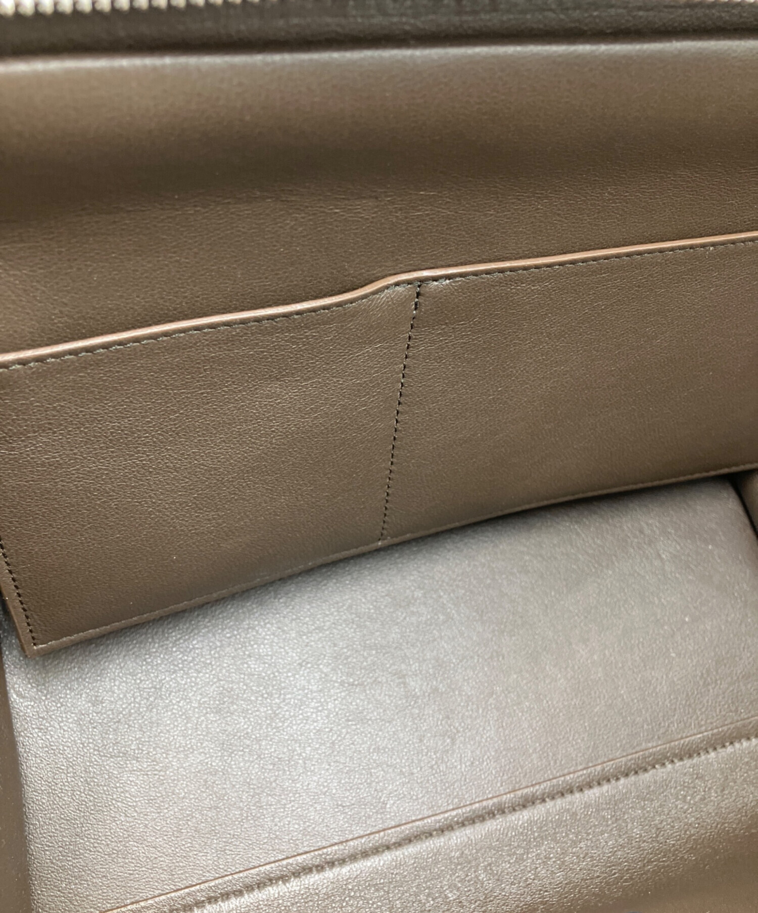 【美品】CÉLINE セリーヌ　トラペーズ　ベージュ 中古・古着通販】CELINE (セリーヌ) トラペーズ スモール ベージュ