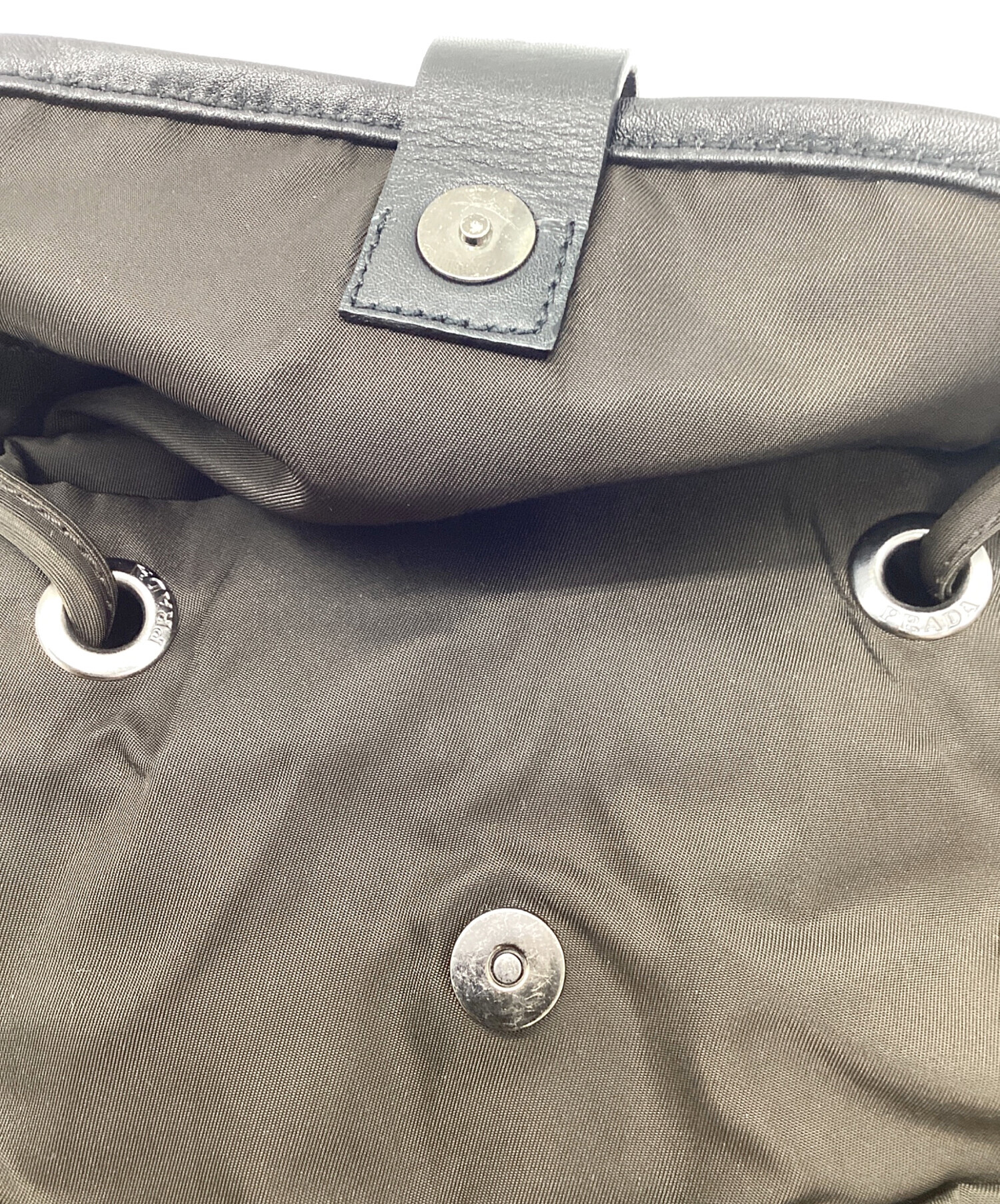 中古・古着通販】PRADA (プラダ) ナイロンミニリュック ブラウン
