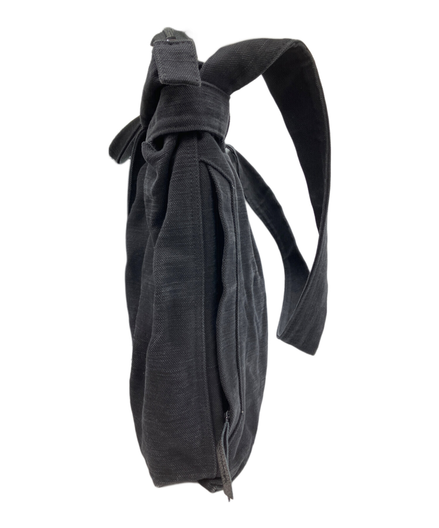 中古・古着通販】SLOW (スロウ) truck-helmet bag ブラック｜ブランド 