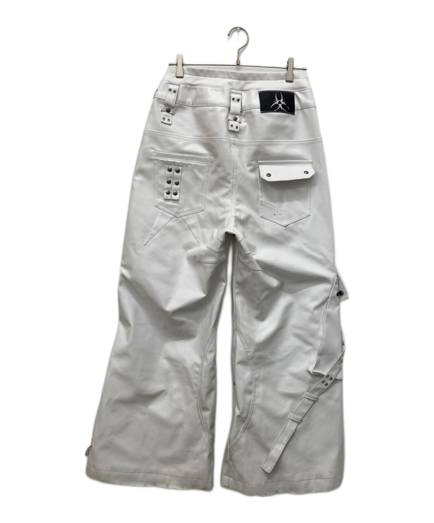 中古・古着通販】cozy worldwide (コジー ワールドワイド) ホワイト