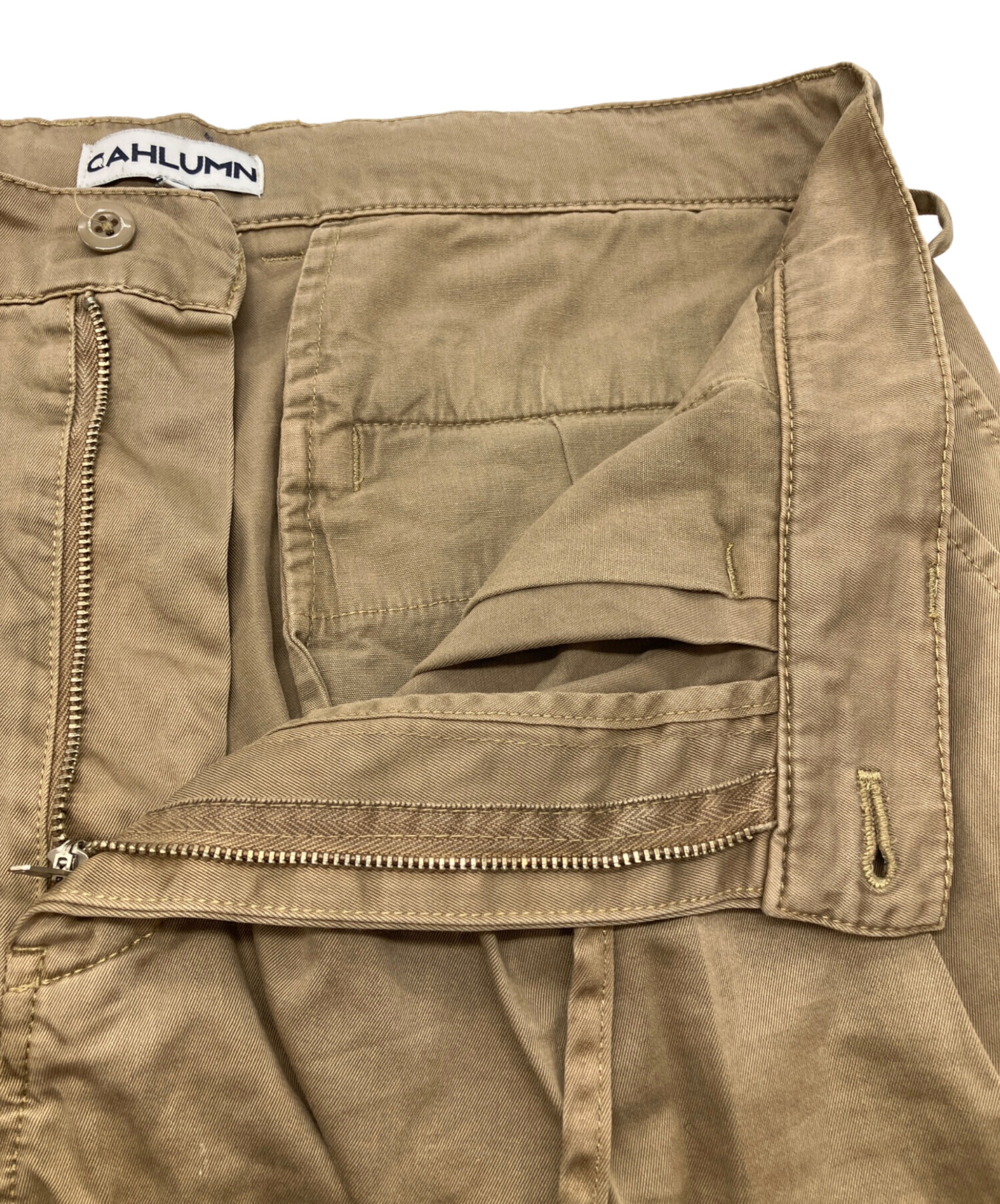 中古・古着通販】CAHLUMN (カウラム) 2 Tuck Chino Shorts ブラウン