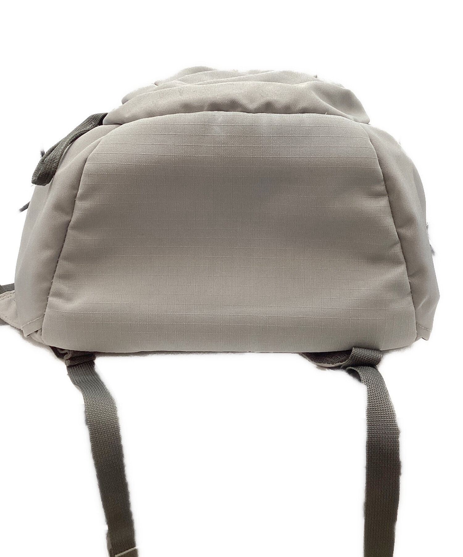 patagonia パタゴニア バックパック・リュック - カーキxグレー 【古着】【中古】 中古・古着通販】Patagonia (パタゴニア) バックパック グレー