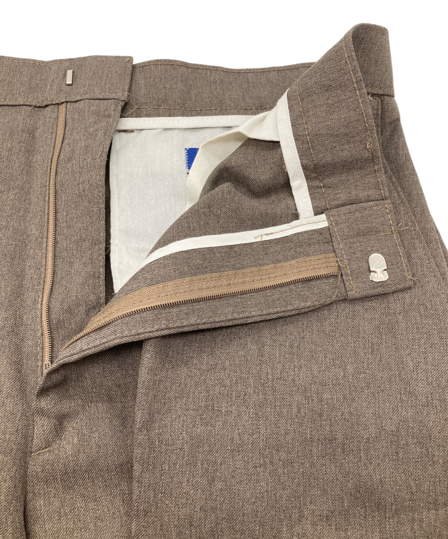 中古・古着通販】LEVI'S (リーバイス) アクションスラックス ブラウン
