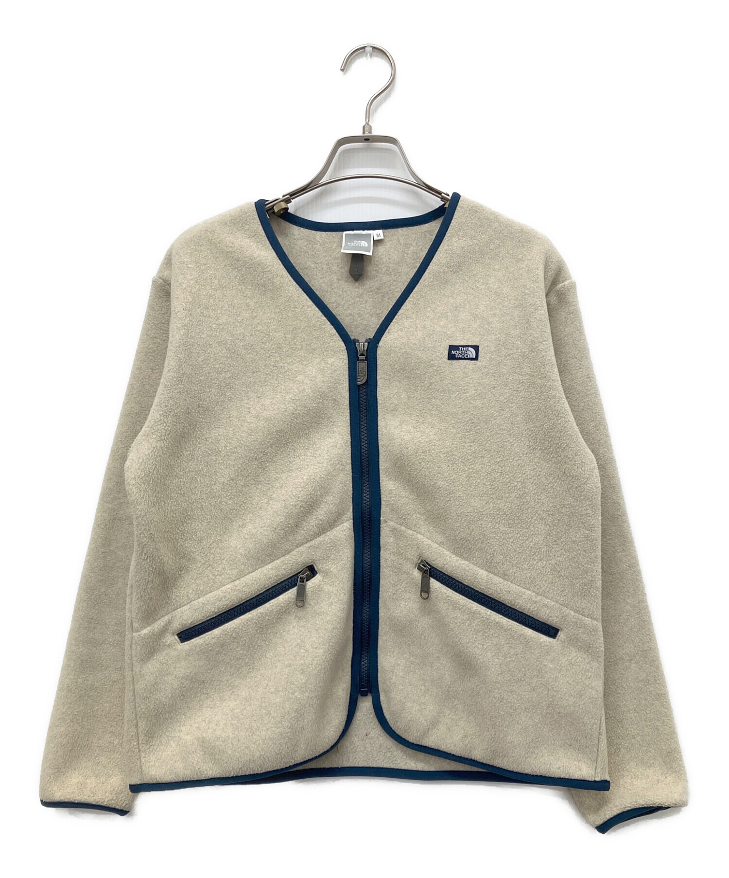 中古・古着通販】THE NORTH FACE (ザ ノース フェイス) アルマディラ 中古・古着通販】THE NORTH FACE (ザ ノース フェイス) アルマディラ
