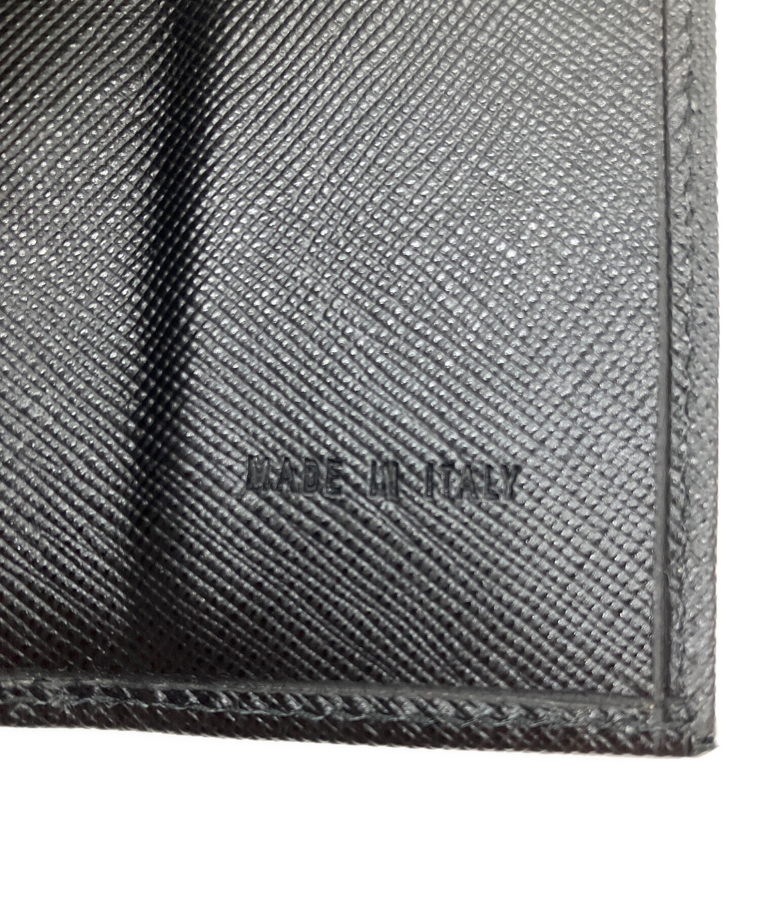 中古・古着通販】PRADA (プラダ) サフィアーノレザーミディアム 
