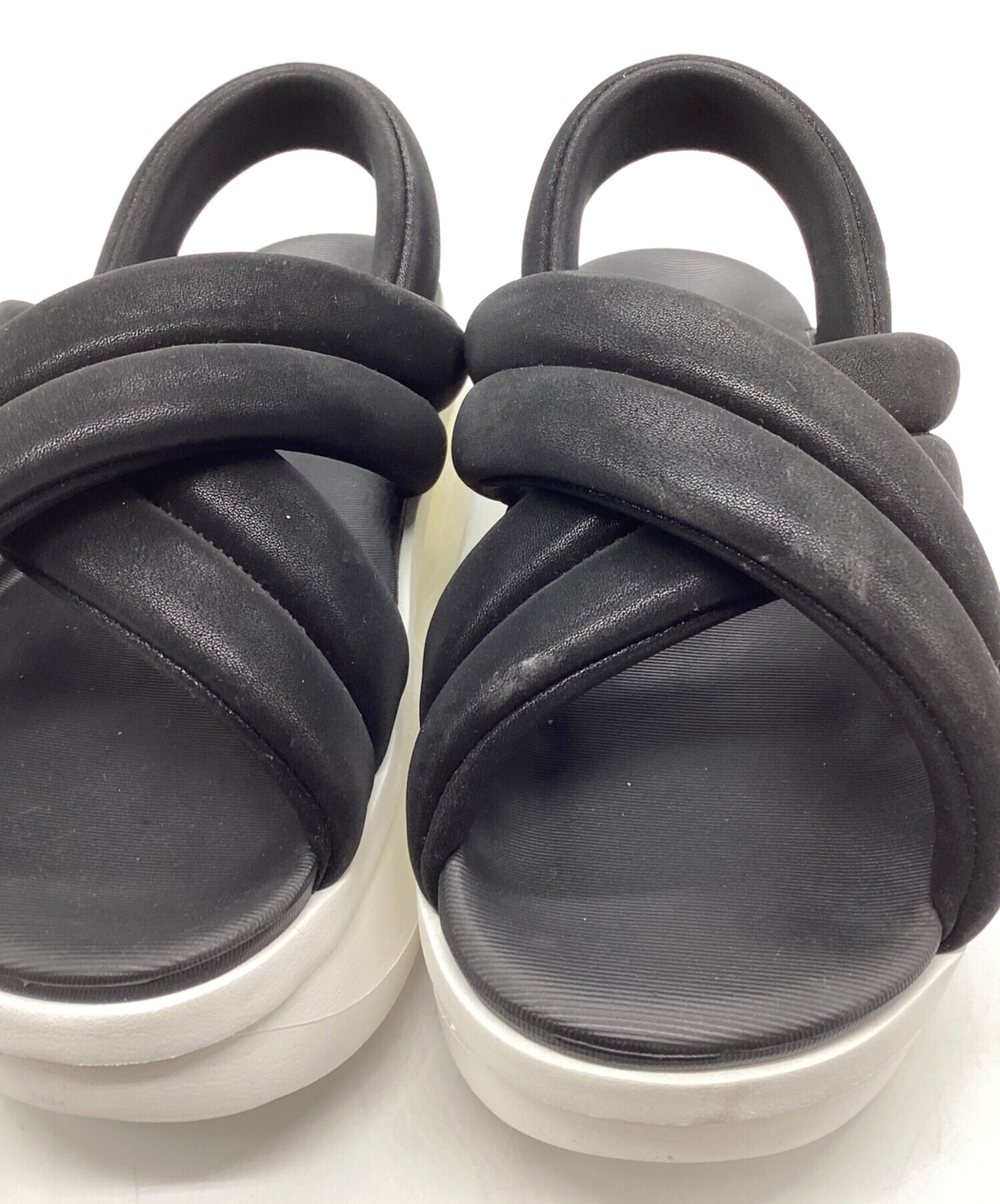 中古・古着通販】NIKE (ナイキ) マックス アイラ サンダル ブラック