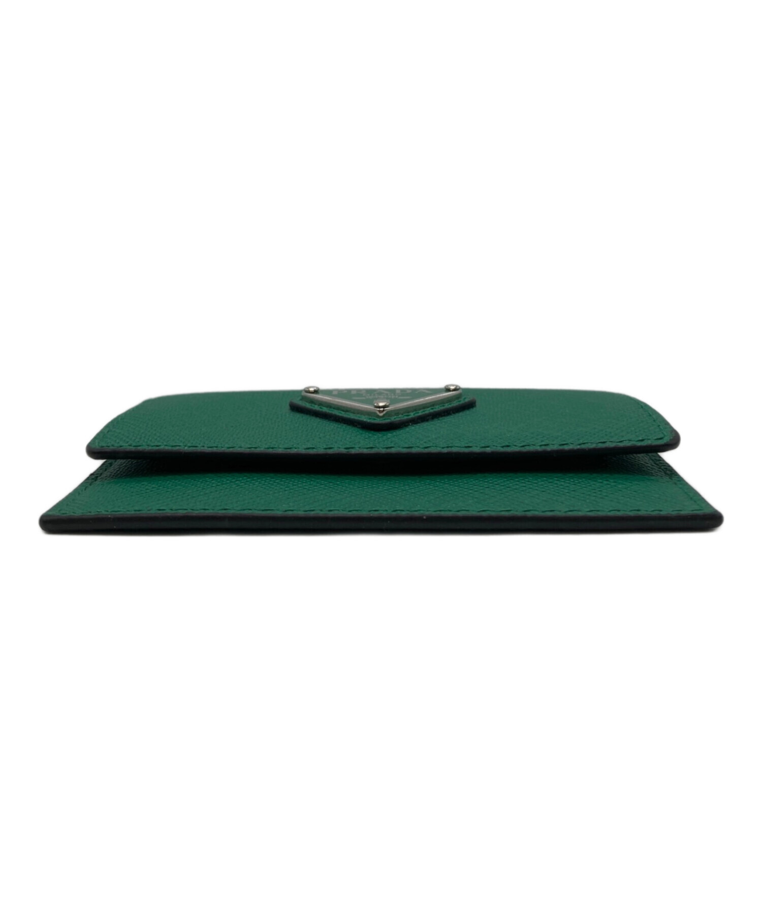 中古・古着通販】PRADA (プラダ) サフィアーノ三角プレートカード