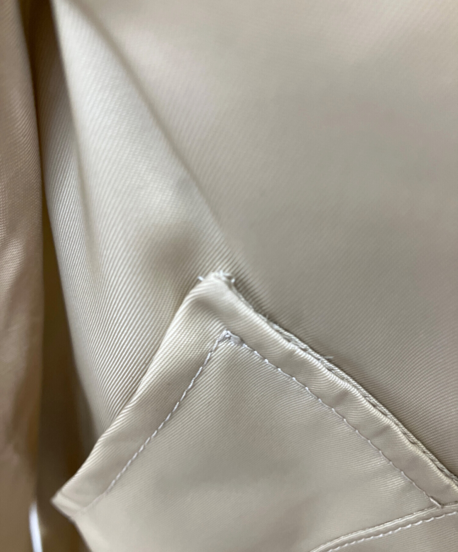 中古・古着通販】PRADA (プラダ) トレンチコート ベージュ サイズ:38S