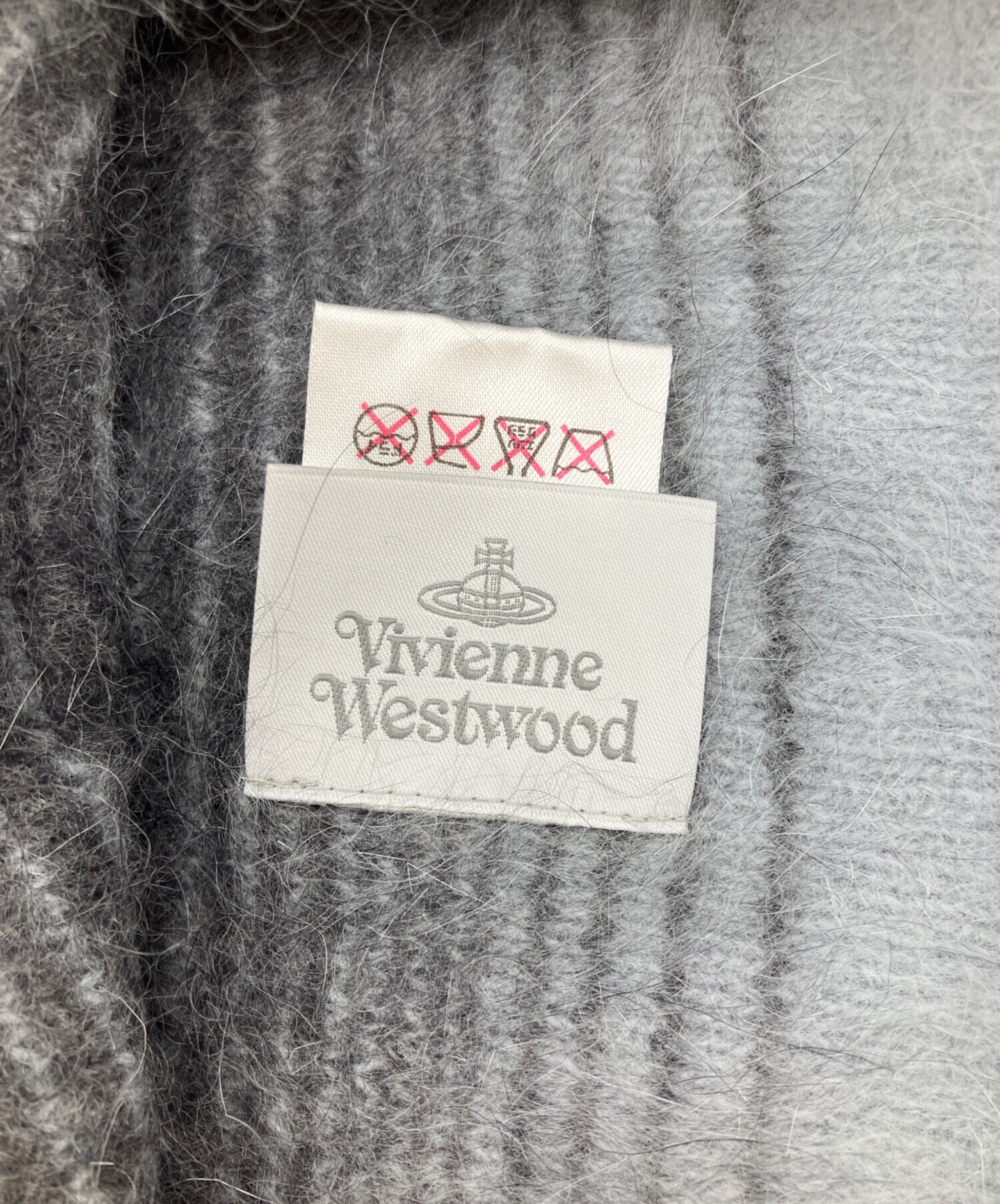 Vivienne Westwoodアンゴラ　ニット帽　帽子　グラデーション 中古・古着通販】Vivienne Westwood (ヴィヴィアンウエストウッド