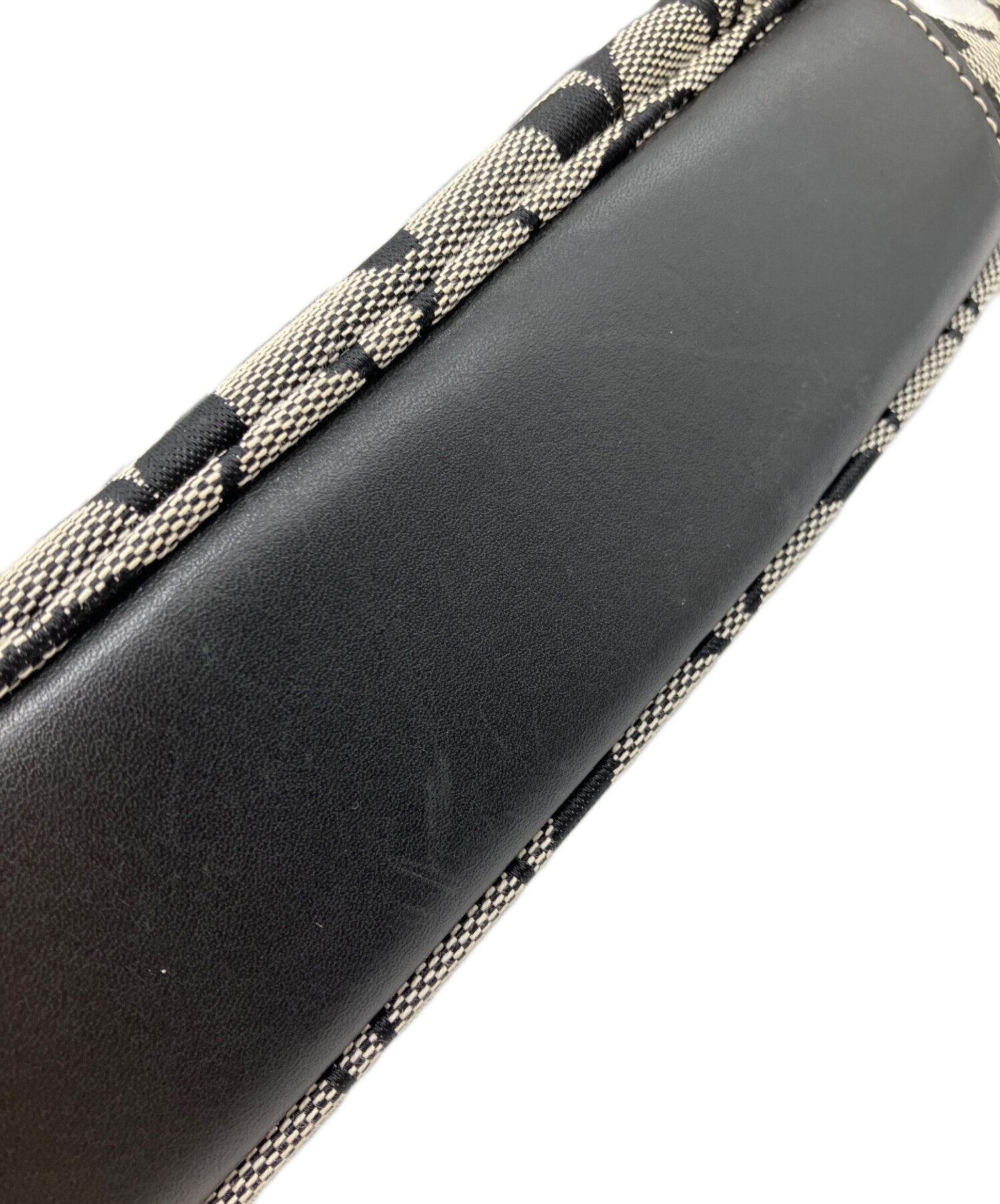 中古・古着通販】COACH (コーチ) シグネチャー ホーボーワンショルダー