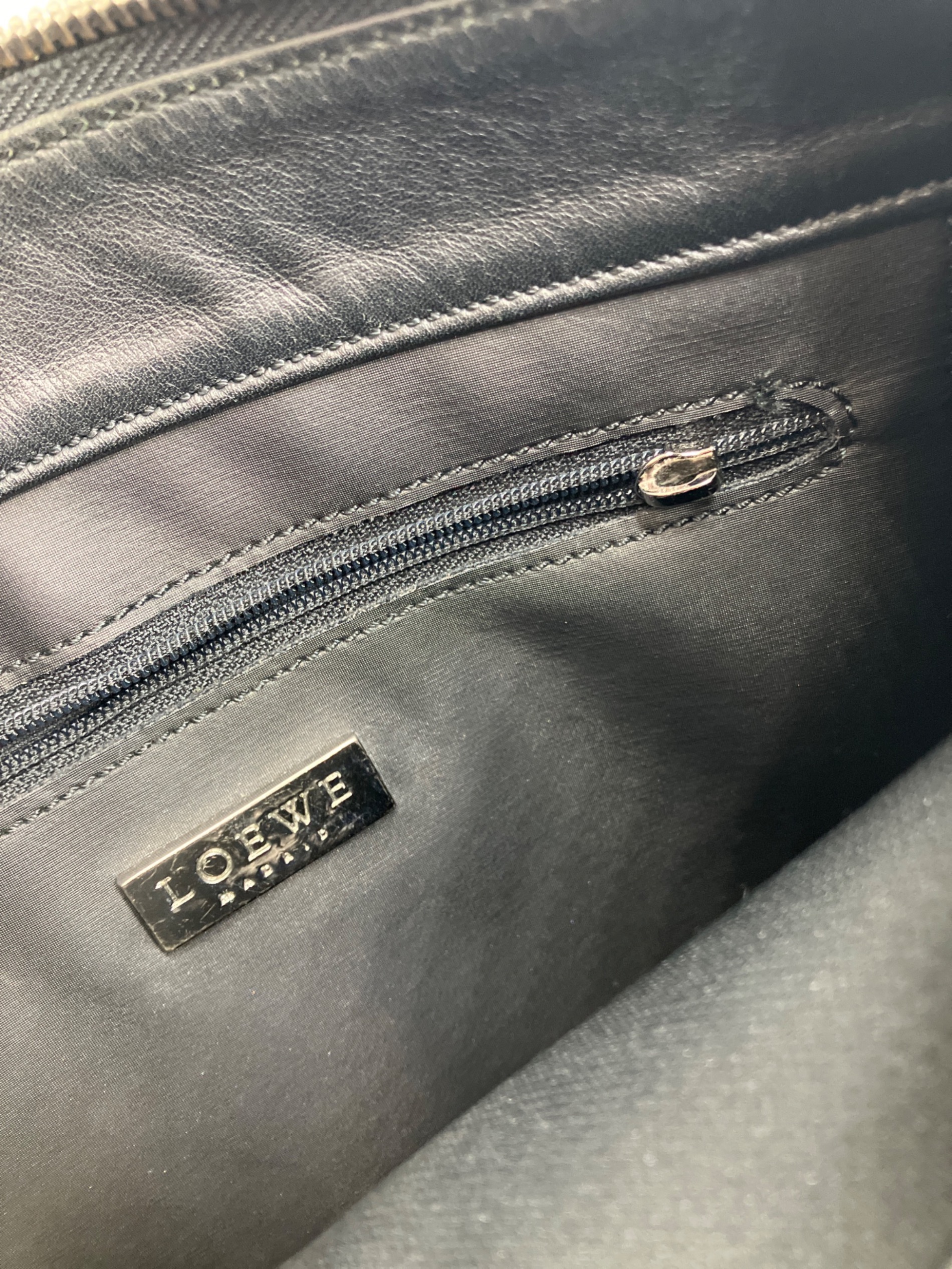 中古・古着通販】LOEWE (ロエベ) リピートアナグラムショルダーバッグ