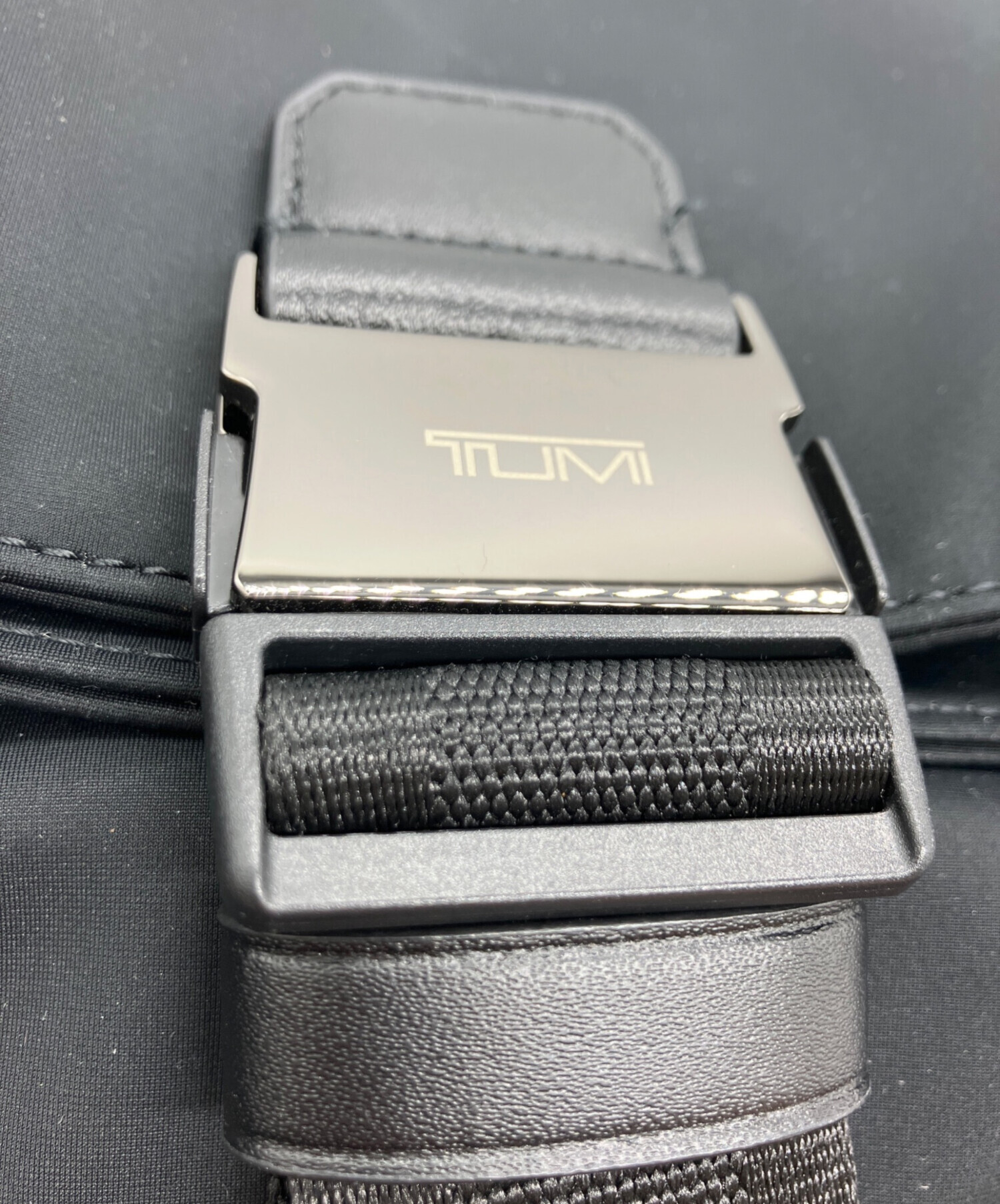 中古・古着通販】TUMI (トゥミ) ハリソン オズボーン ロール・トップ