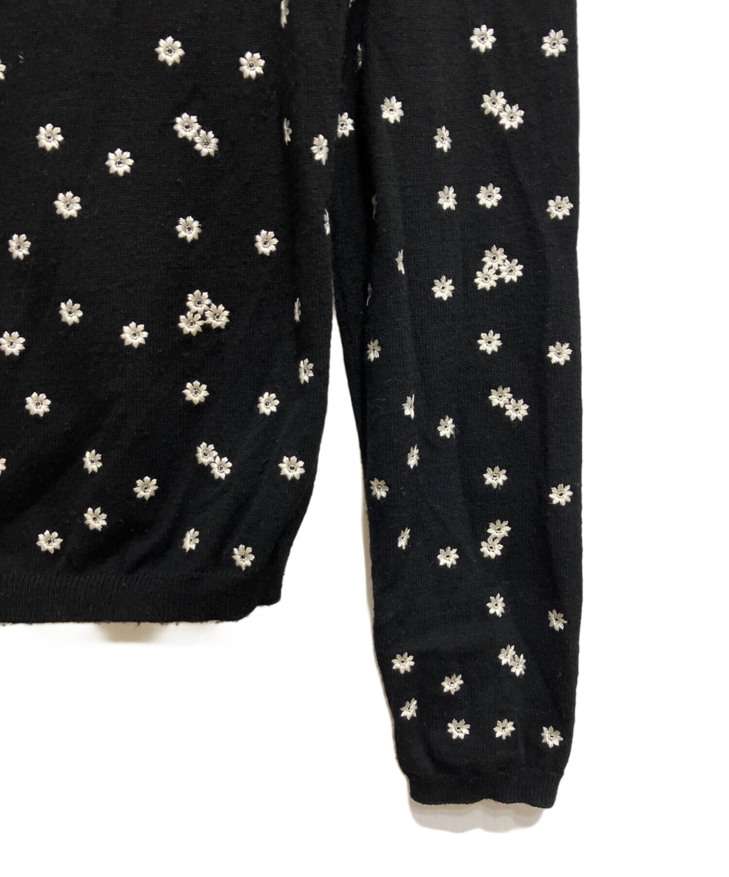 中古・古着通販】TOCCA (トッカ) フラワー刺繍カーディガン ブラック