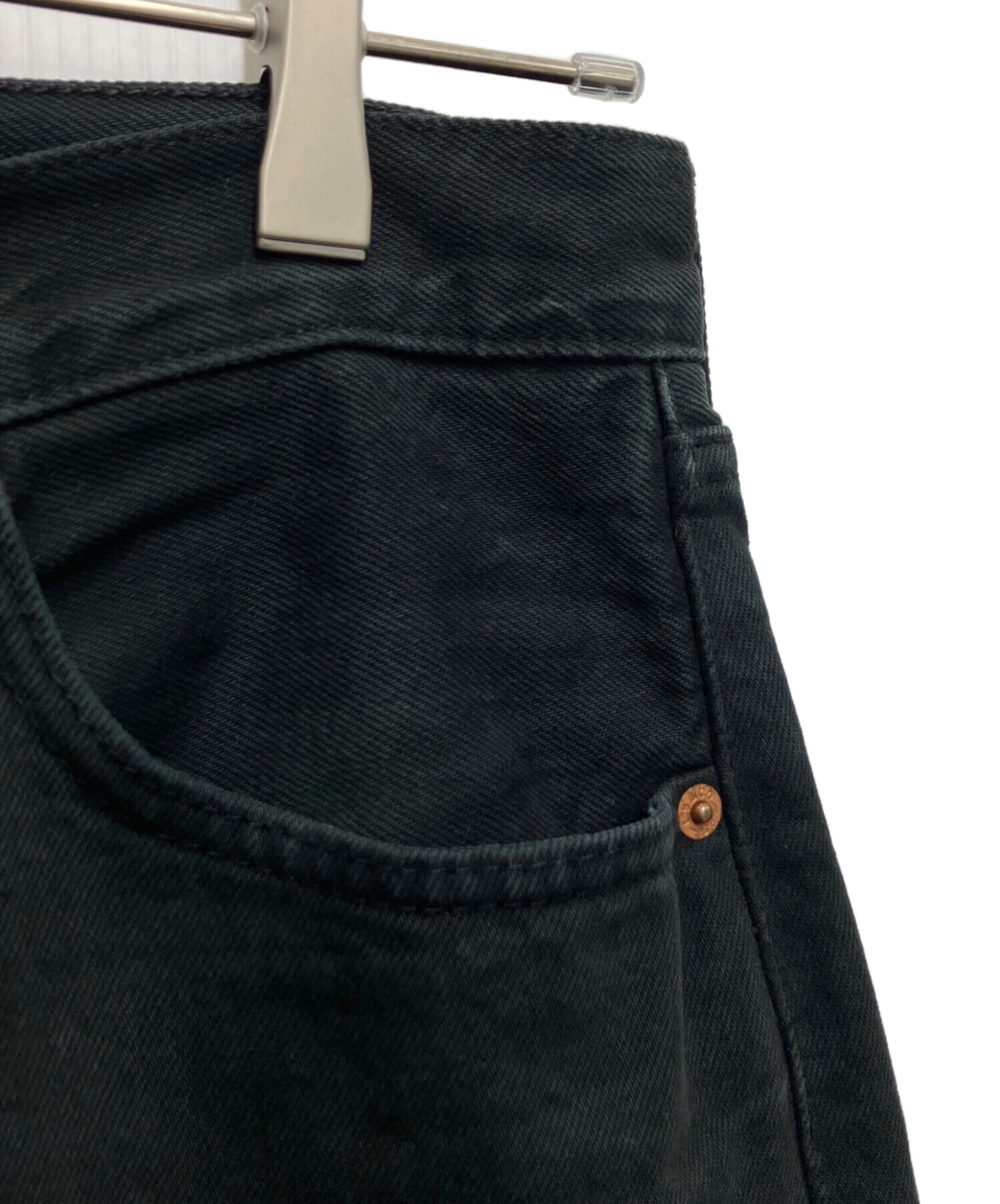 00s LEVI’S 504 先染めブラックワイドデニムパンツ 04年 W31 00s LEVI'S 504 先染めブラックワイドデニムパンツ 04年 W31 中古