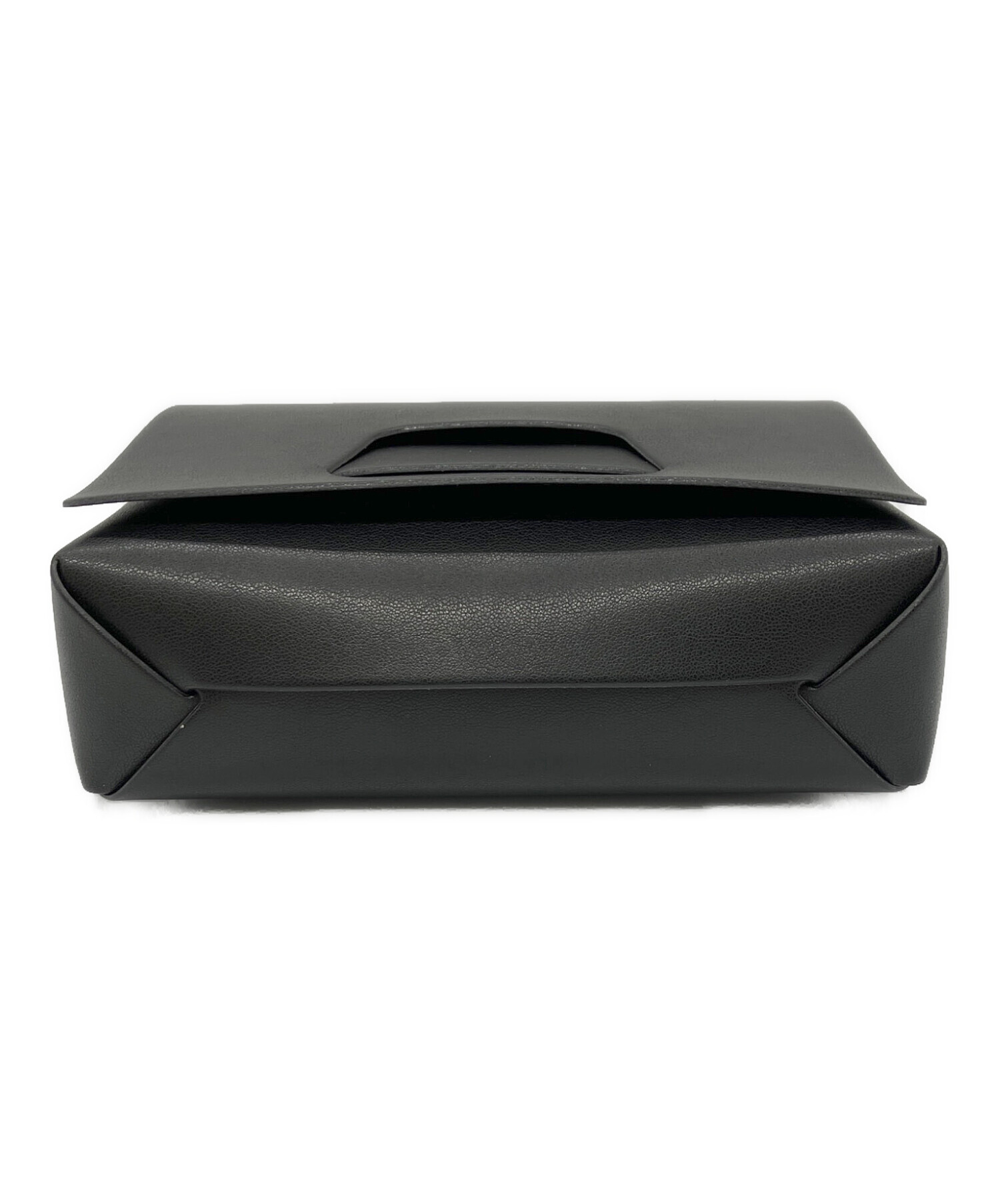 お値下げ！ISSEY MIYAKE、 黒ショルダーポシェット 中古・古着通販】ISSEY MIYAKE (イッセイミヤケ) BOXショルダーバッグ