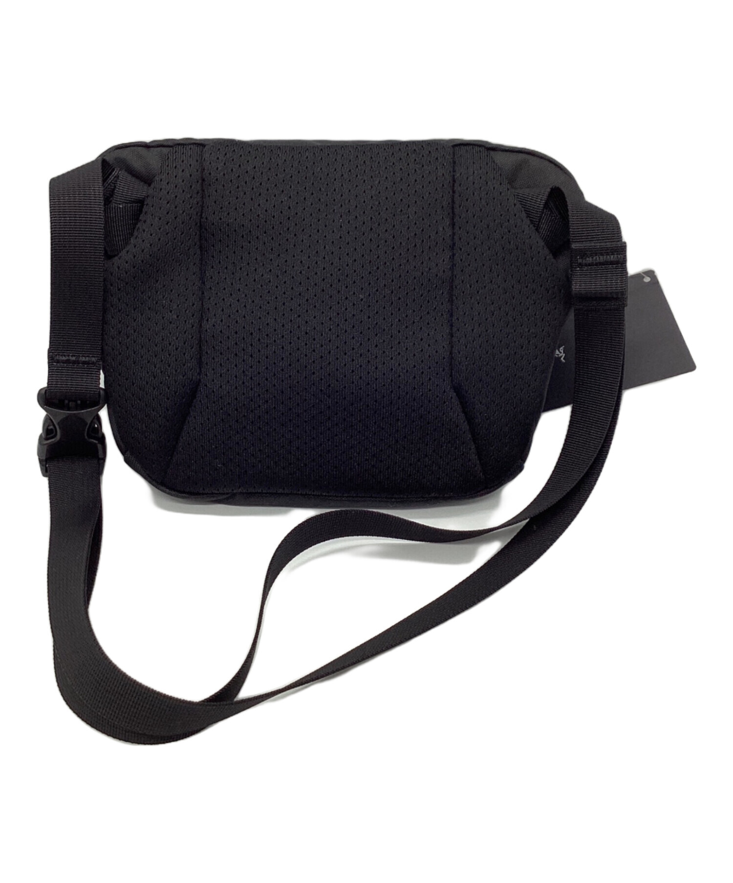 中古・古着通販】ARC'TERYX (アークテリクス) MANTIS 1 WAIST PACK 中古・古着通販】ARC'TERYX (アークテリクス) MANTIS 1 WAIST PACK