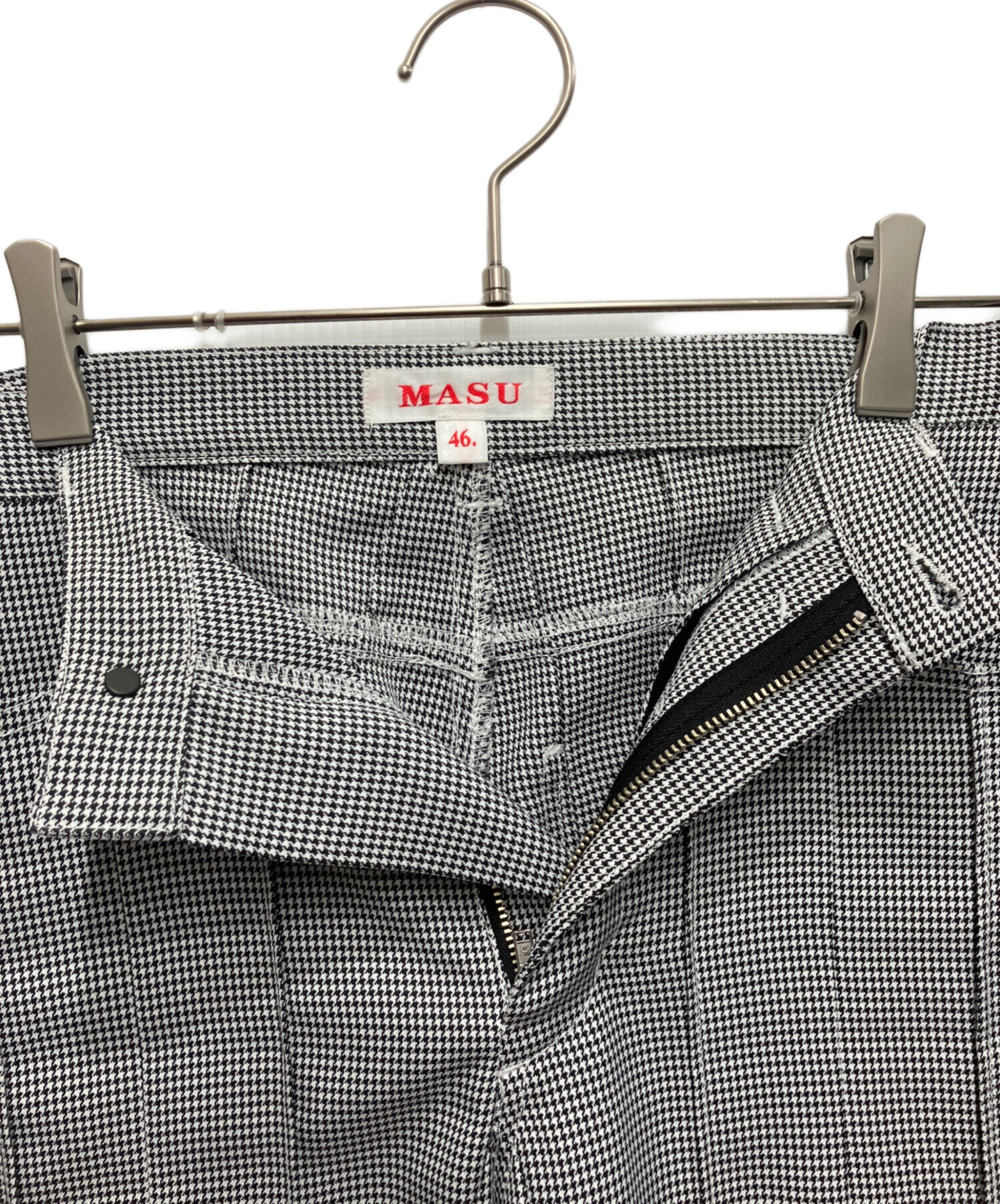 中古・古着通販】MASU (エムエーエスユー) PLEATED PANTS ブラック