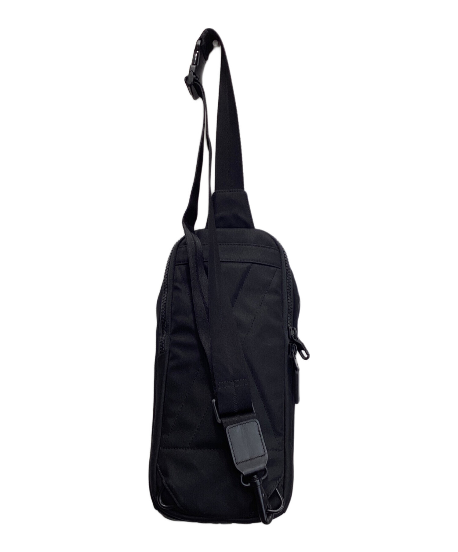 中古・古着通販】TUMI (トゥミ) タホ ボーズマン スリング ブラック 中古・古着通販】TUMI (トゥミ) タホ ボーズマン スリング ブラック