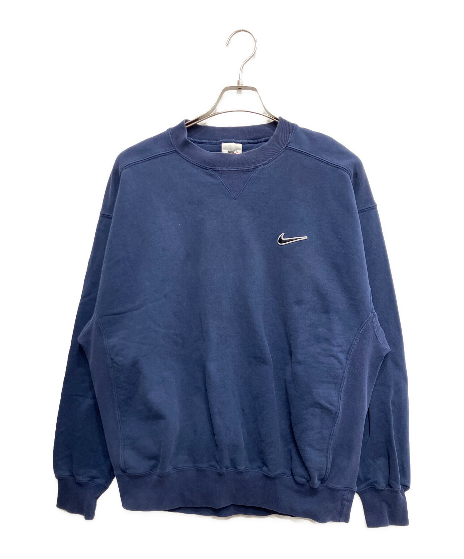 00sNIKEナイキエアロゴ刺繍スウェットネイビークルー 中古・古着通販】NIKE (ナイキ) ロゴ刺繍スウェット ブルー サイズ:M