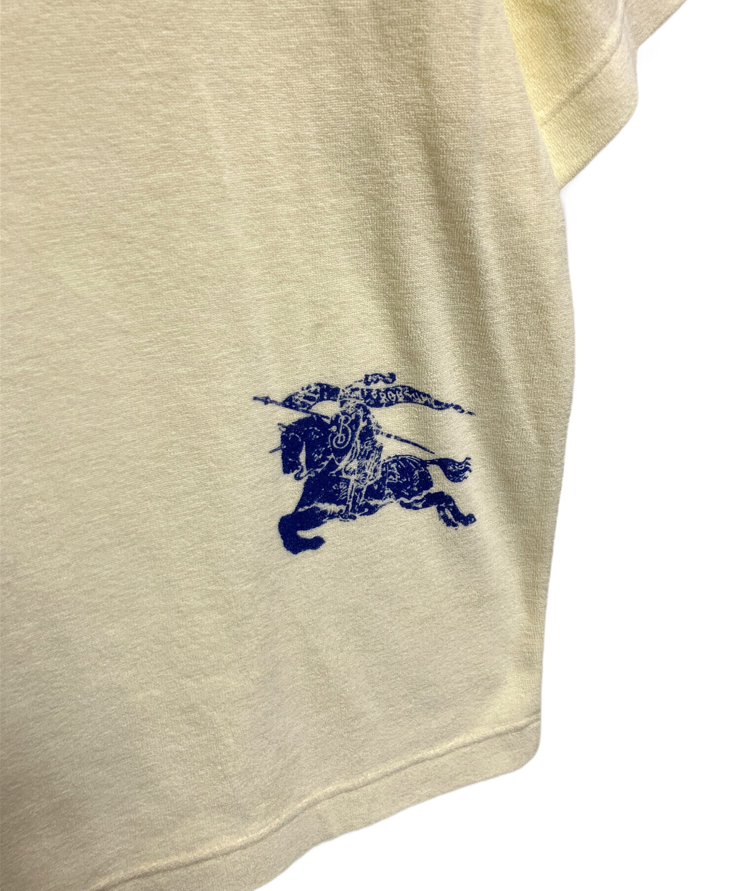 値下中！未使用美品【Burberry】バーバリー.淡黄色 半袖.パフスリーブ ⚫︎b22 burberry tops バーバリー トップス ポロシャツ 半袖 ベージュ