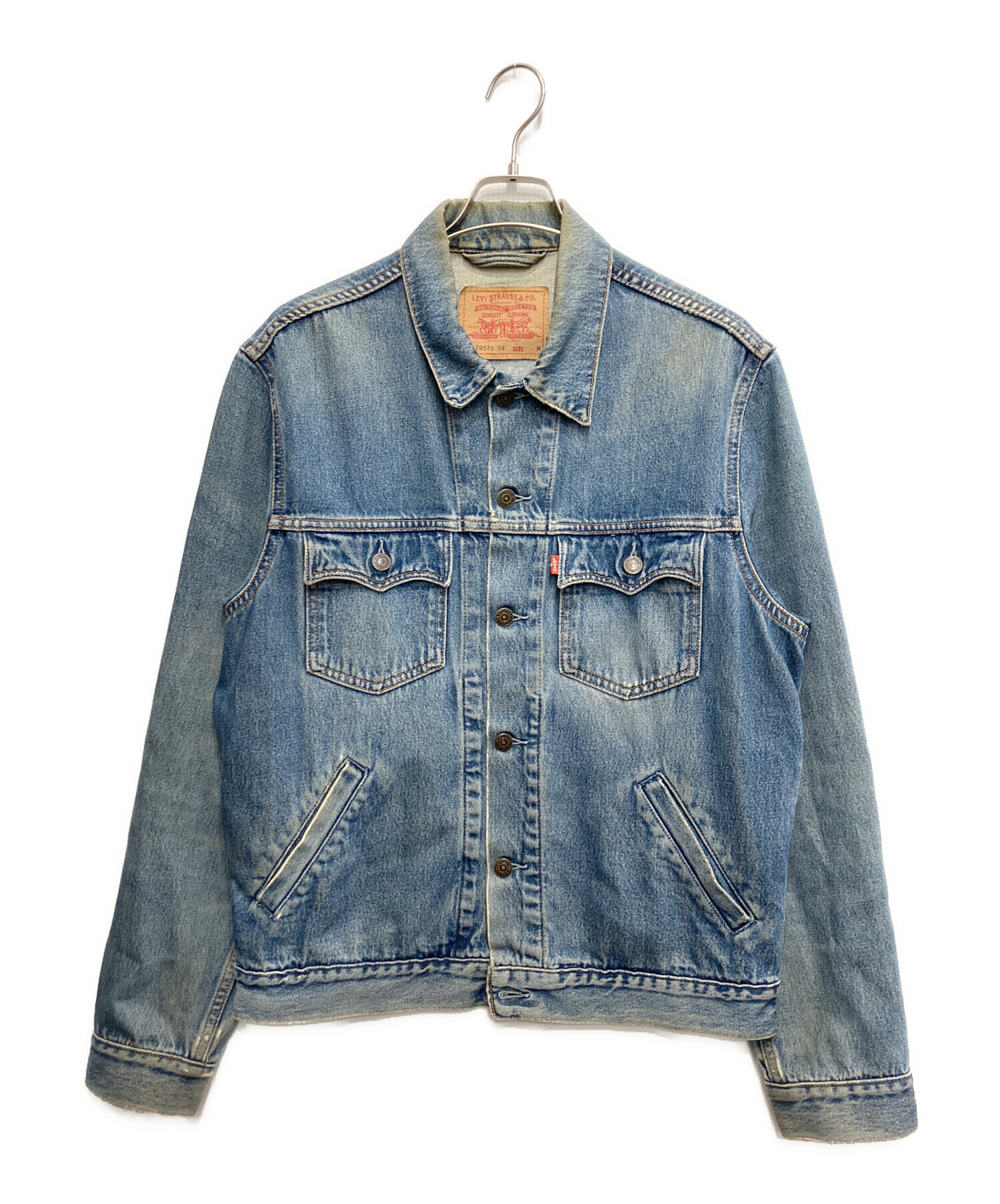 LEVI'S デニムジャケット Mサイズ 中古・古着通販】LEVI'S (リーバイス) デニムジャケット ブルー サイズ