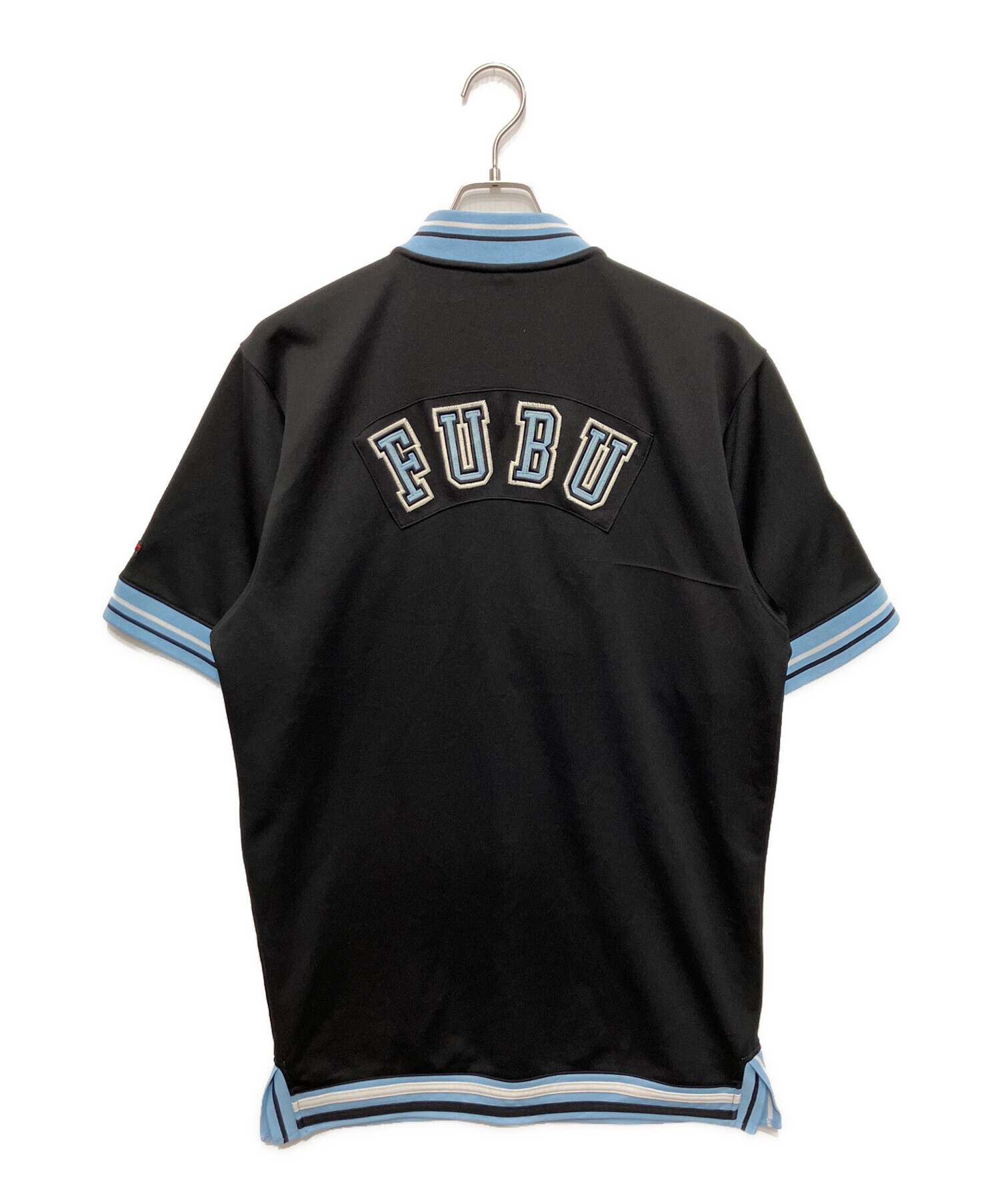 FUBU ゲームシャツ3Xサイズ 黒/水色 中古・古着通販】FUBU (フブ) ゲームシャツ ブラック サイズ:L