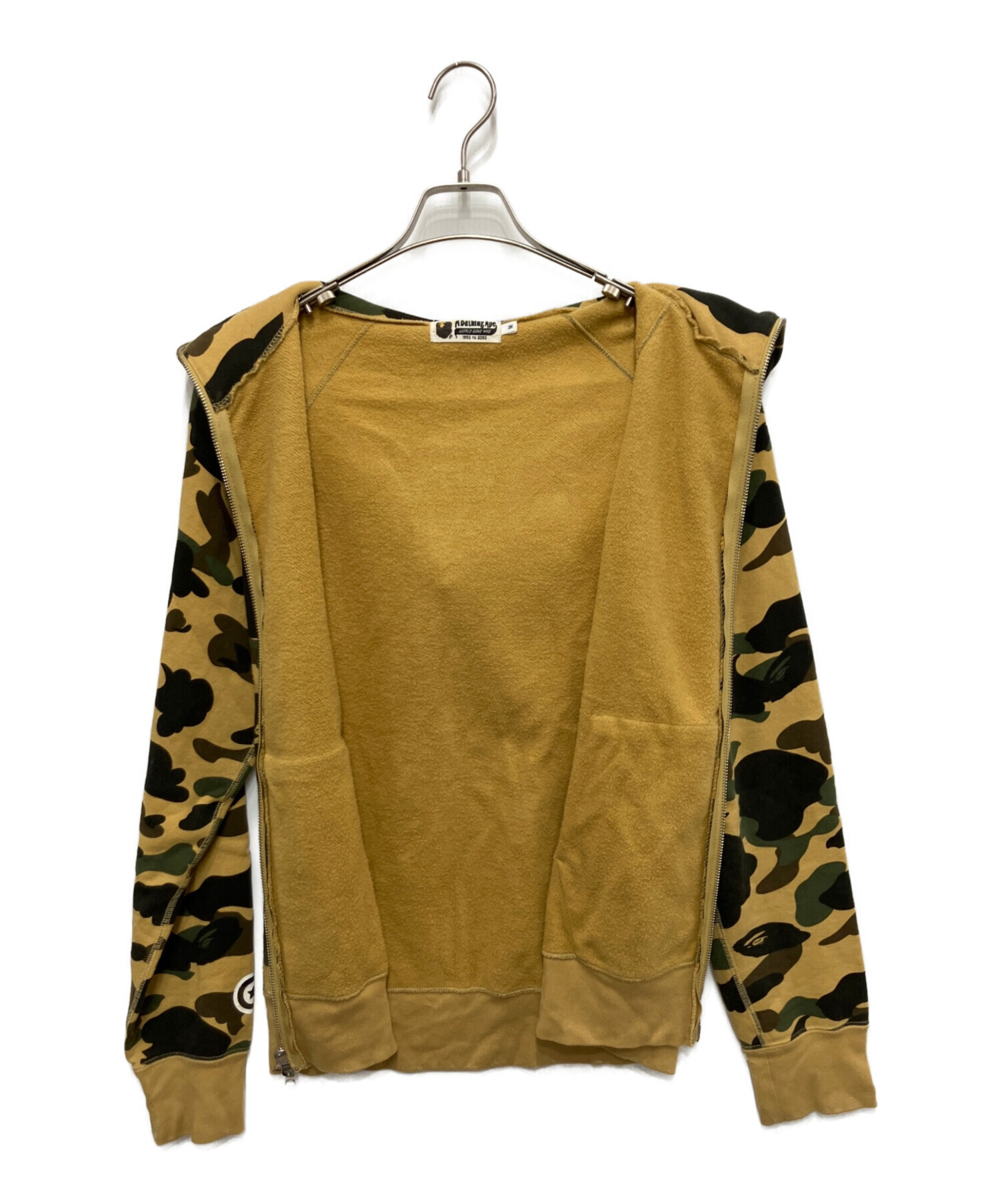 中古・古着通販】A BATHING APE (アベイシングエイプ) 1st camo shark