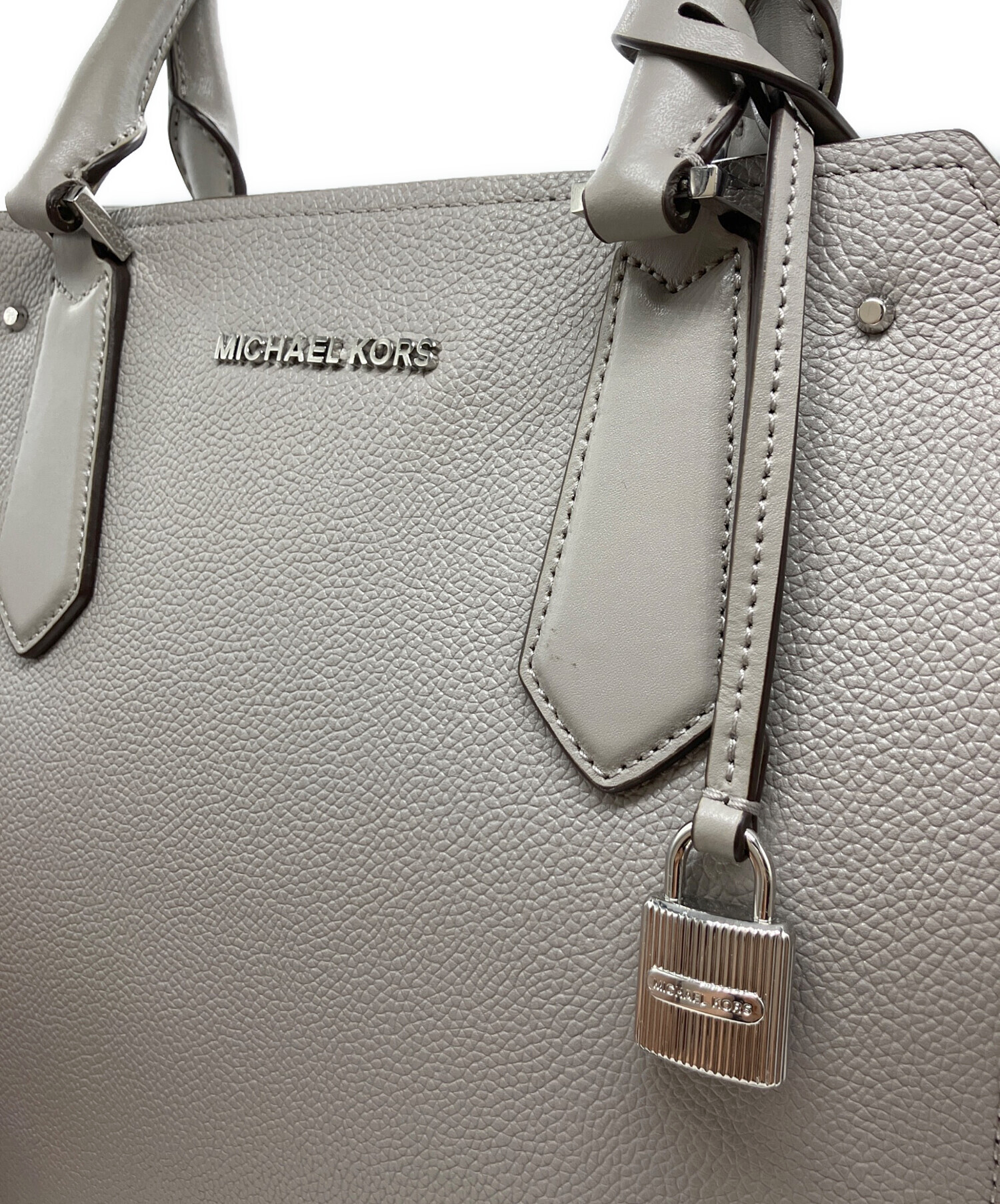 tomotomo928 Michael Kors グレー トートバッグ 中古・古着通販】MICHAEL KORS (マイケルコース) トートバッグ グレー