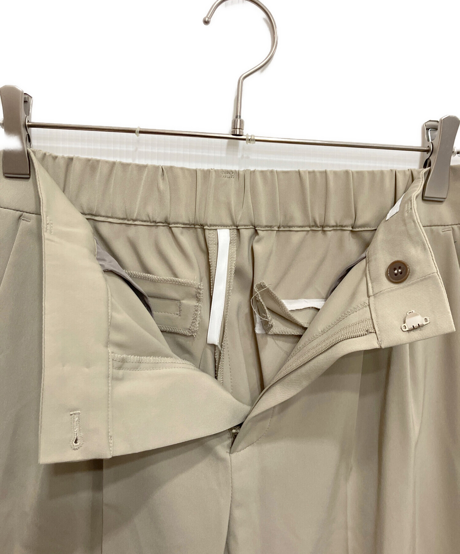 中古・古着通販】UNTITLED (アンタイトル) タックテーパードパンツ